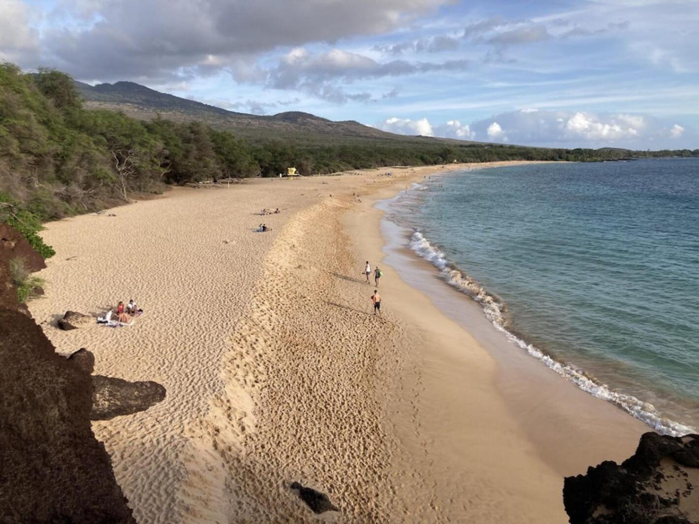 Beautiful 2 Bedroom Oceanview Condo at Maui Kamaole Located at South End of Kihei Adjacent to Wailea Traditional Hawaiian Style