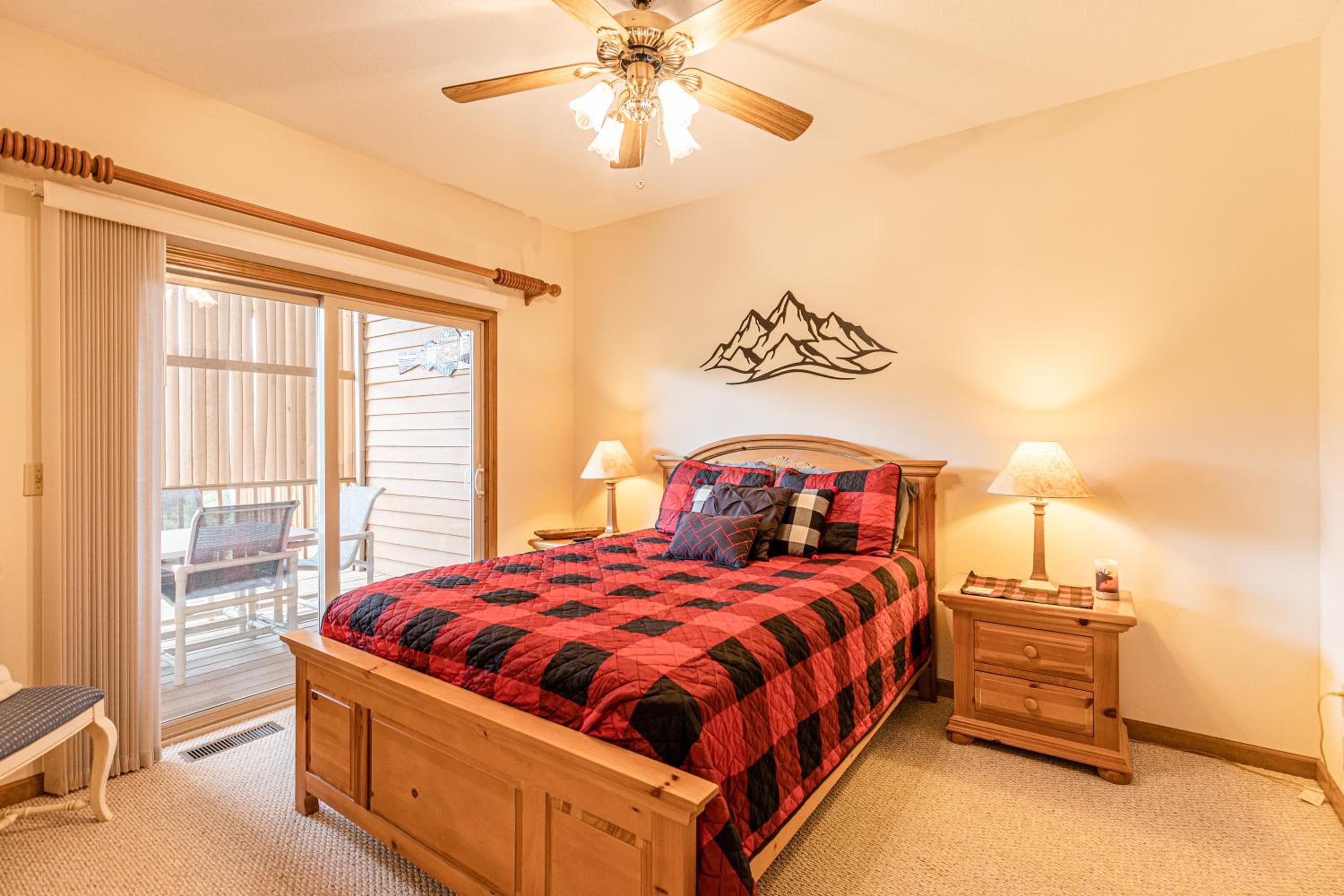 Condo with Stunning Mountain and 6th Green views near Harrahs Cherokee Bryson City view 5