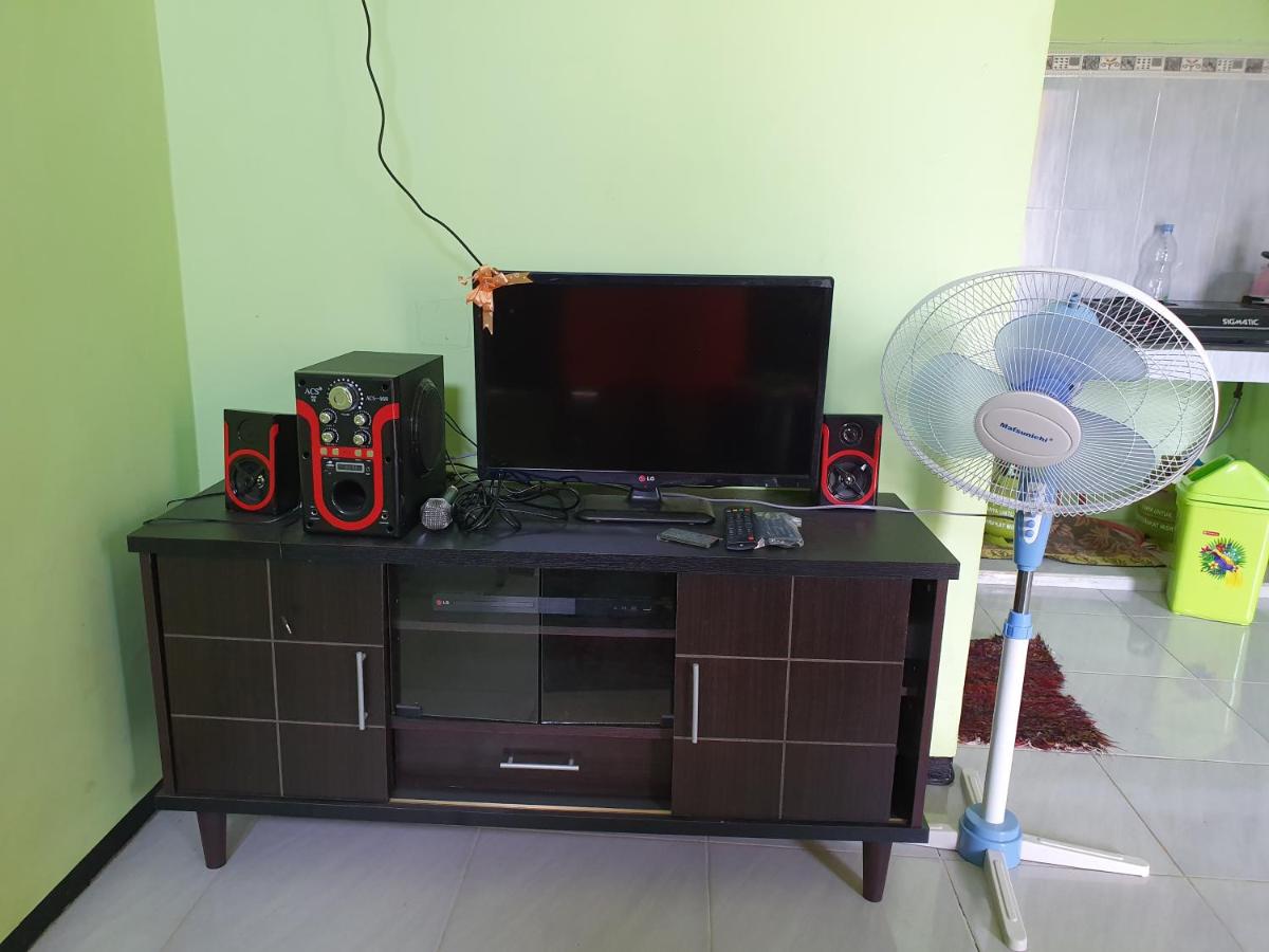 Photo 8