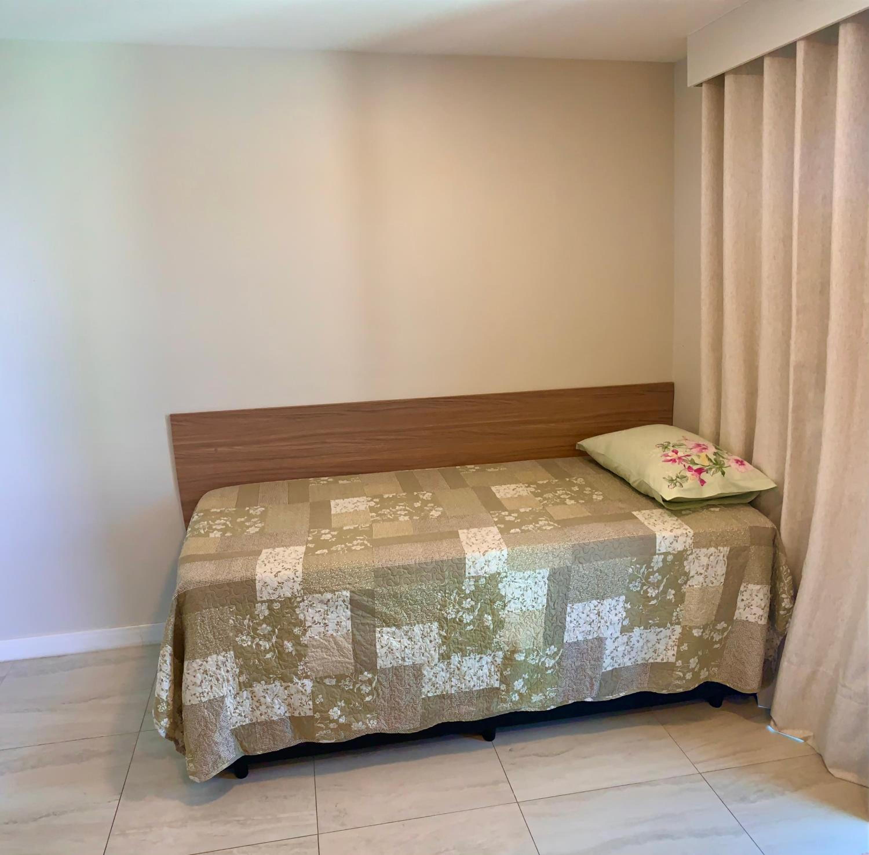 Apartamento Praia dos Anjos Residence Club