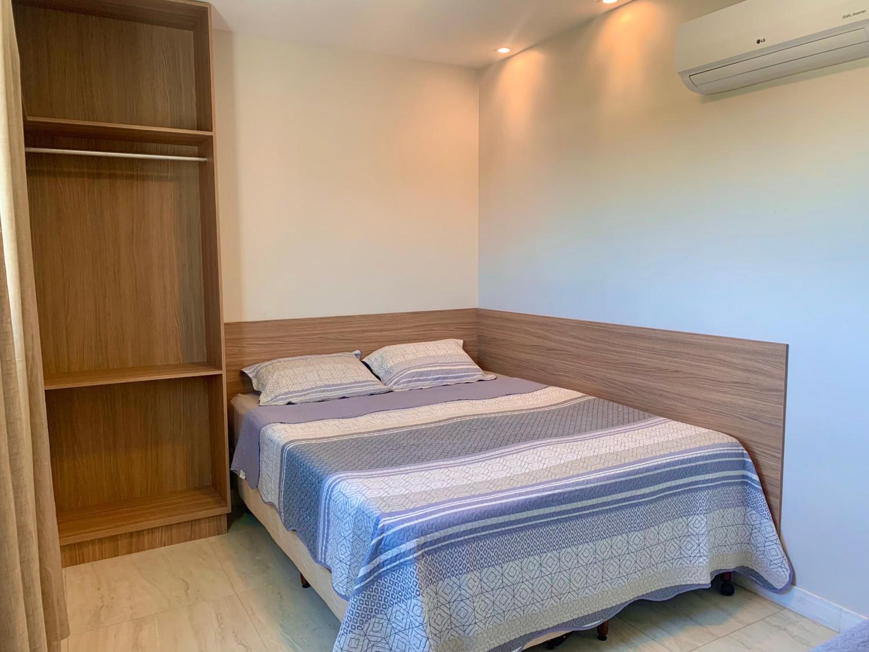 Apartamento Praia dos Anjos Residence Club