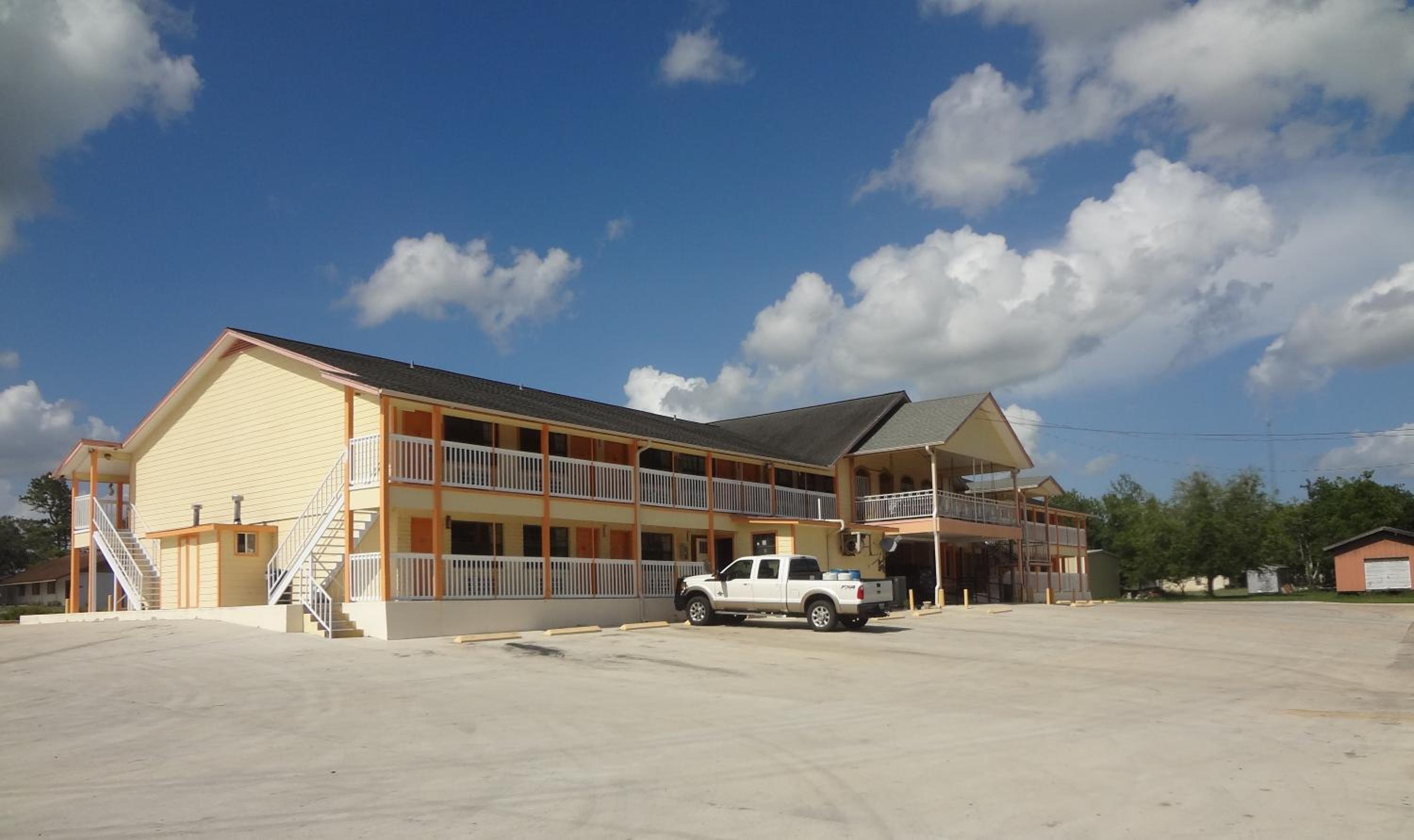Antlers Inn Goliad