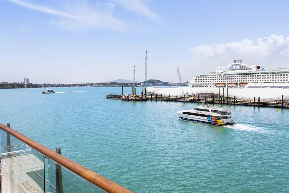 Princes Wharf Waterfront Apartment Viaduct CBD — Auckland