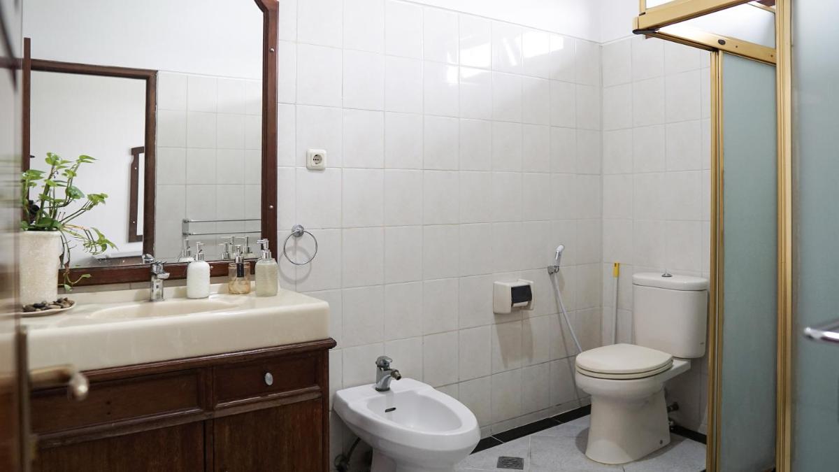 Ayodya Inn , Yogyakarta Lodging , Digital Nomads , Entrepreneurs Centre , CoWorking Space , CoLiving , Kost Lengkap , Exclusive Boarding House and Student  view 4