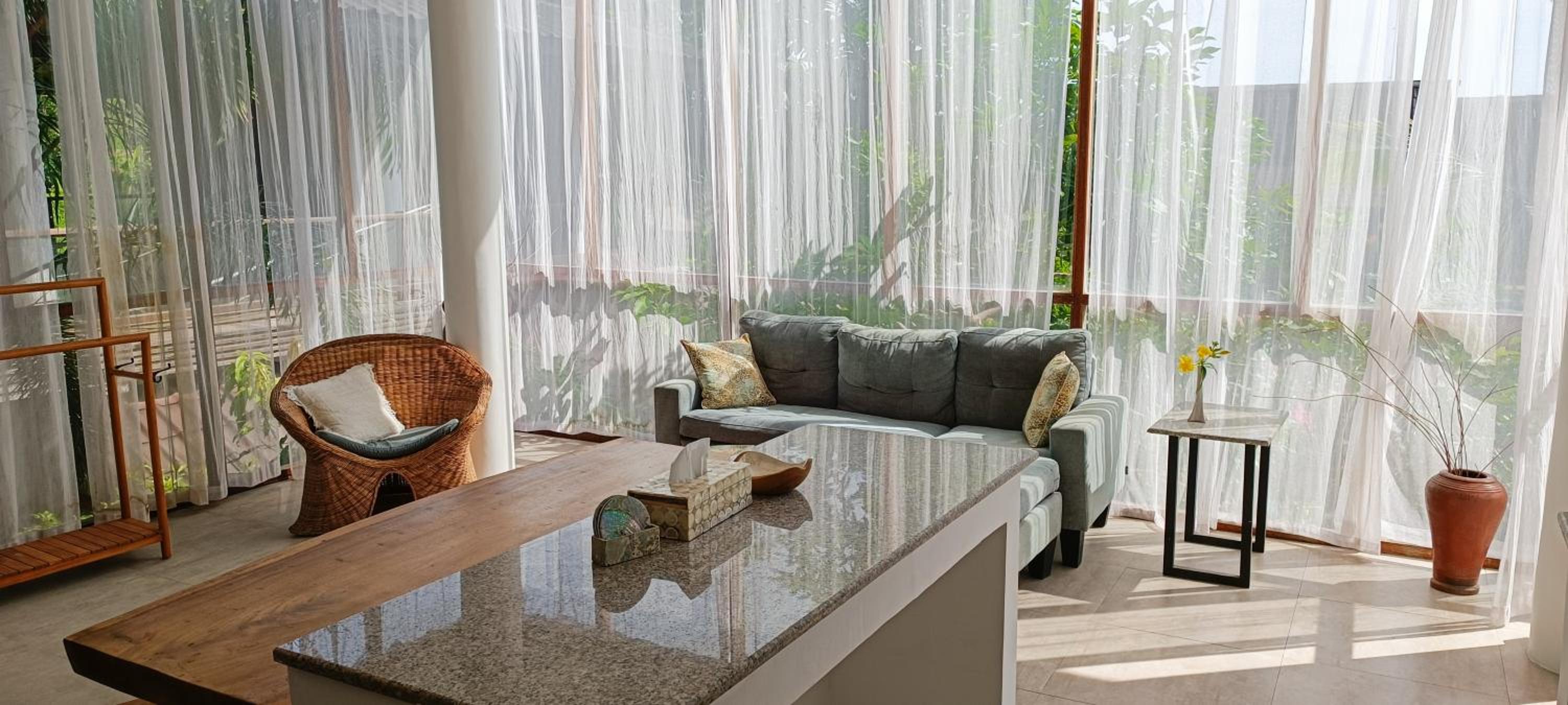 Soraya Yoga Wellness Center, Gili Trawangan - 12