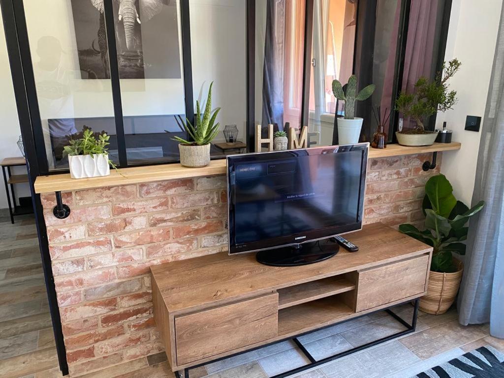 appartement vue mer avec place de parking privée view 4