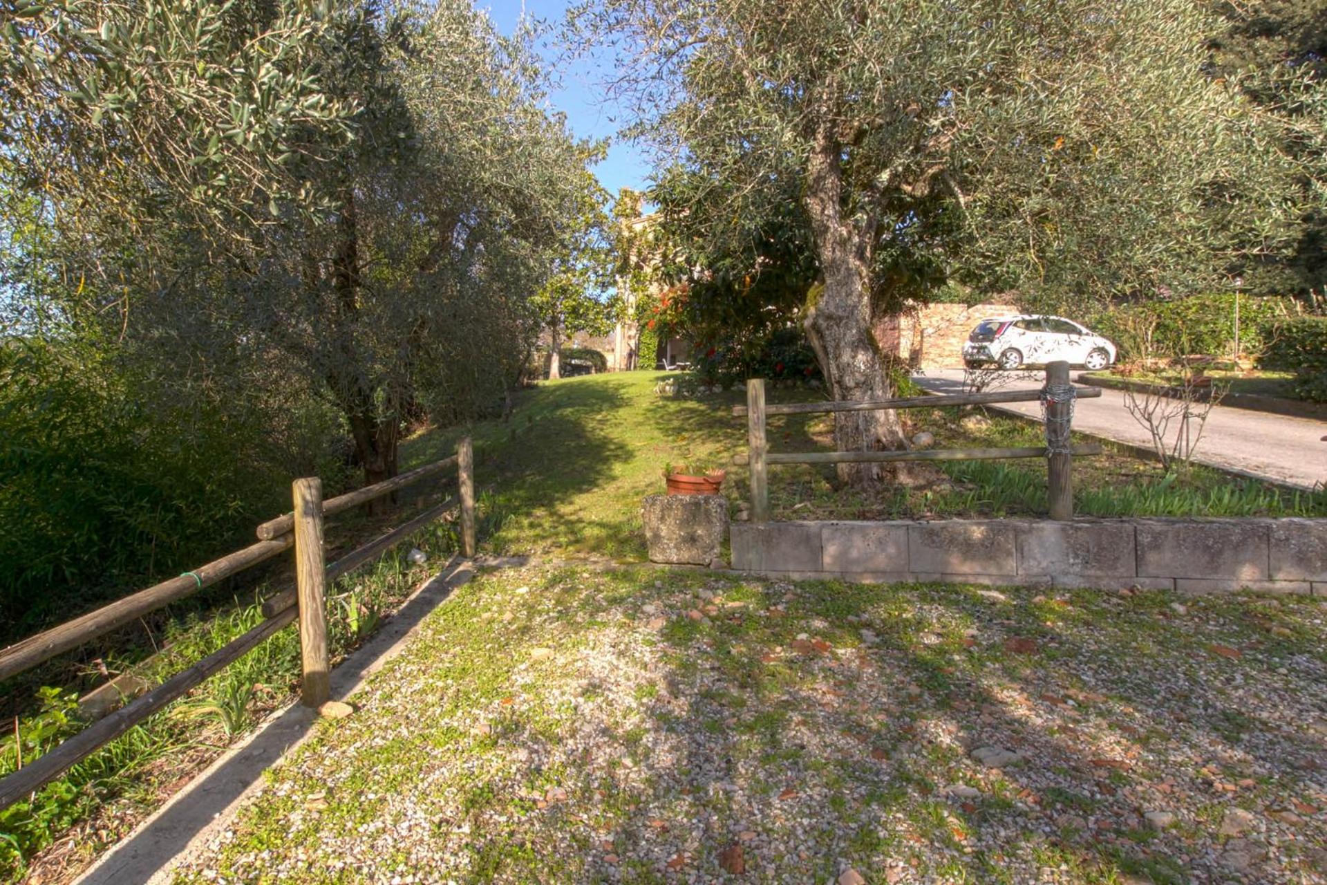 Il giardino del giuggiolo view 2