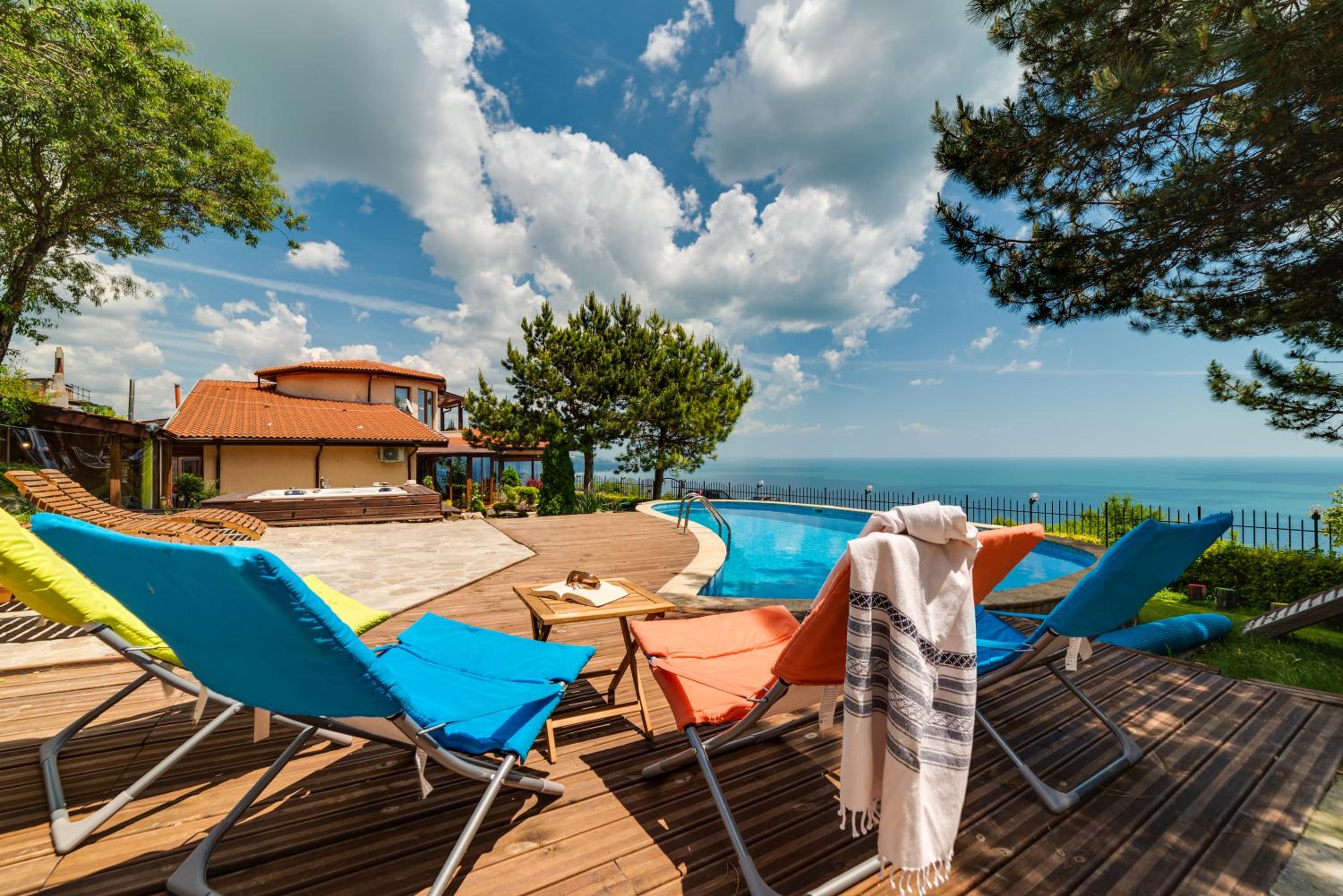 Sunny House Izgrev view 5