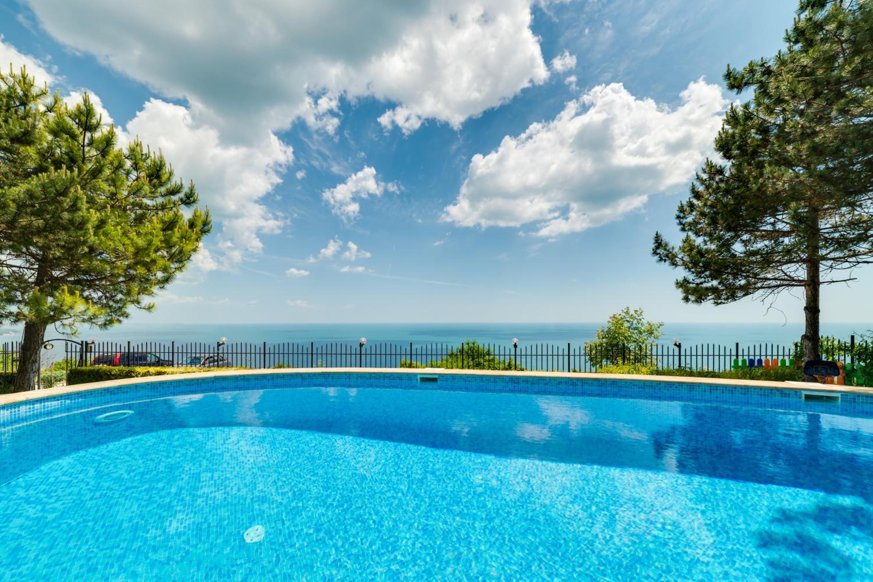 Sunny House Izgrev view 2