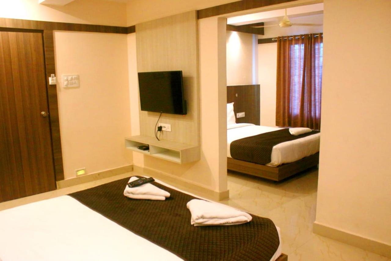 Hotel Sakura Inn