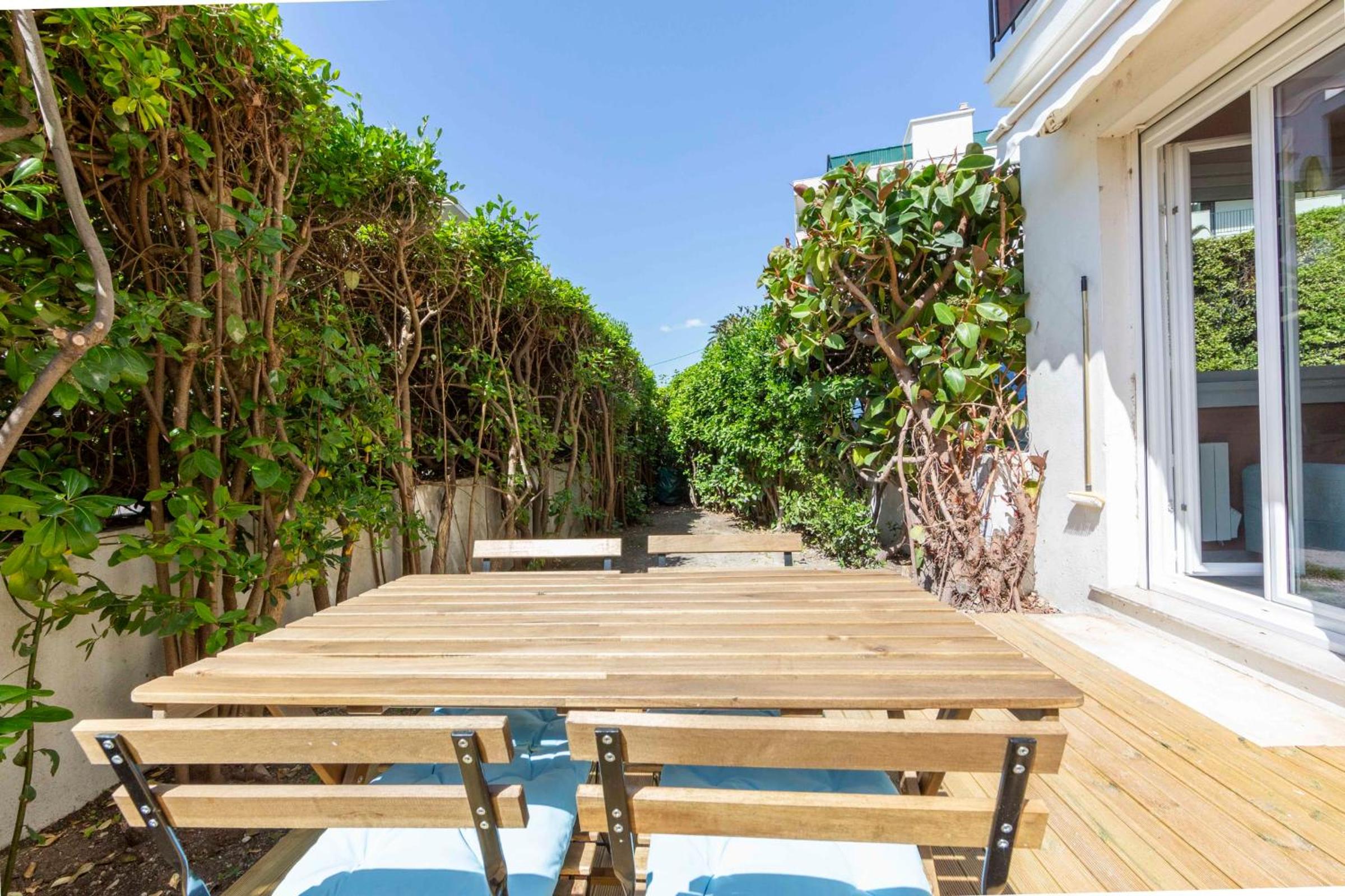 Secret Garden ideal for Congrès and Holidays LIVE IN LE FLORENCE photo 5