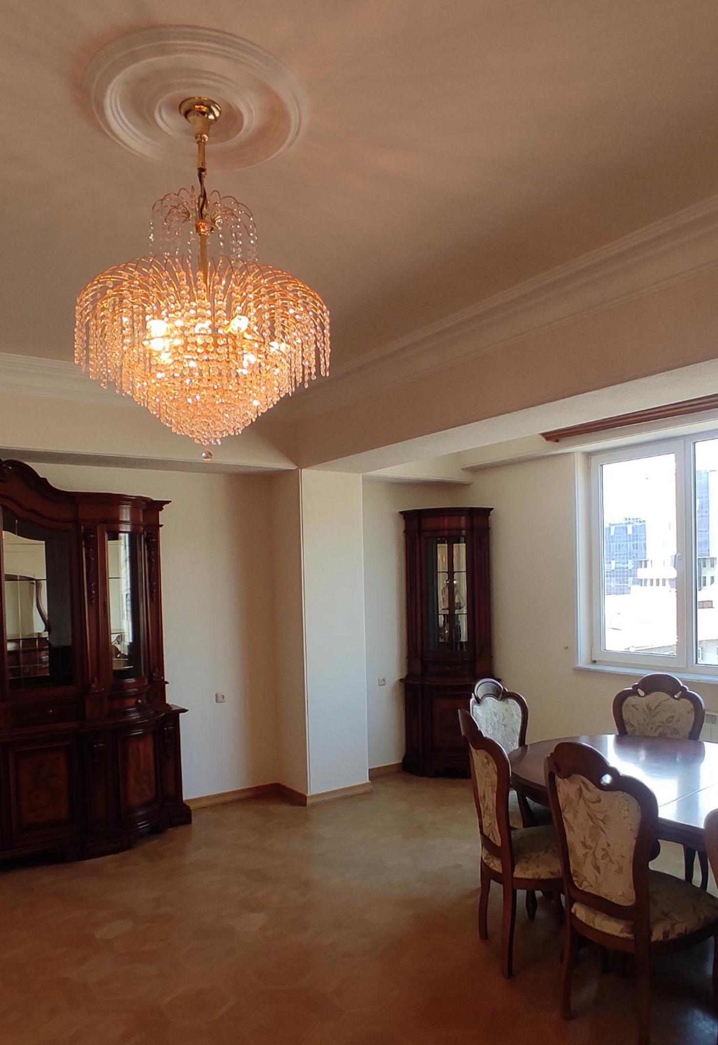 Big Apartament On Republic Square