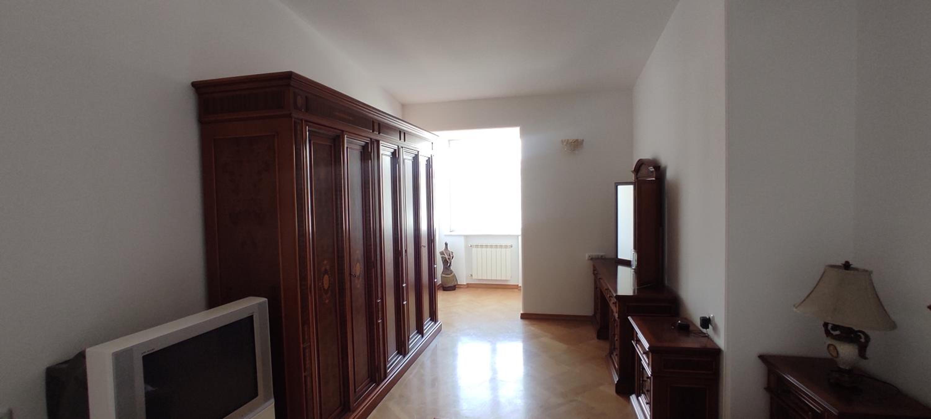 Big Apartament On Republic Square