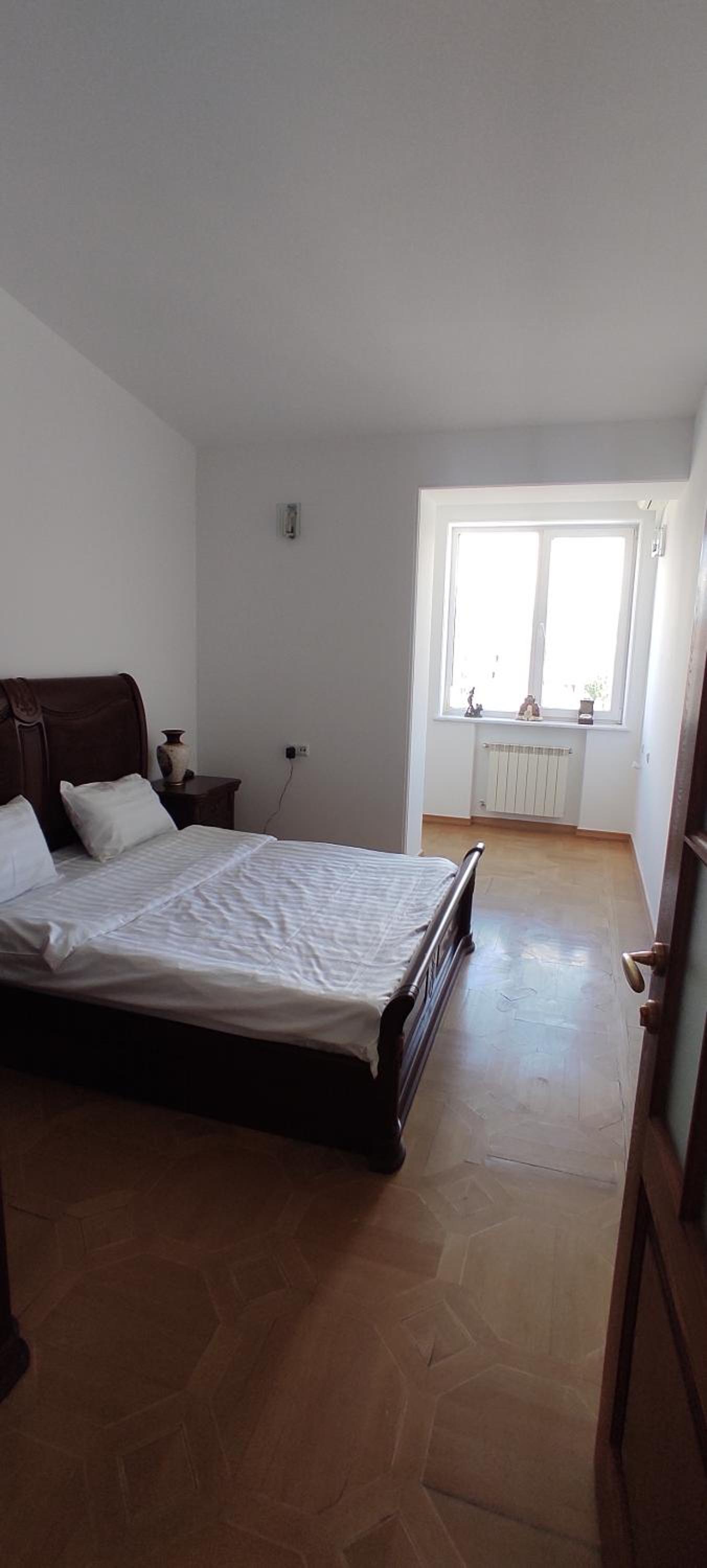 Big Apartament On Republic Square