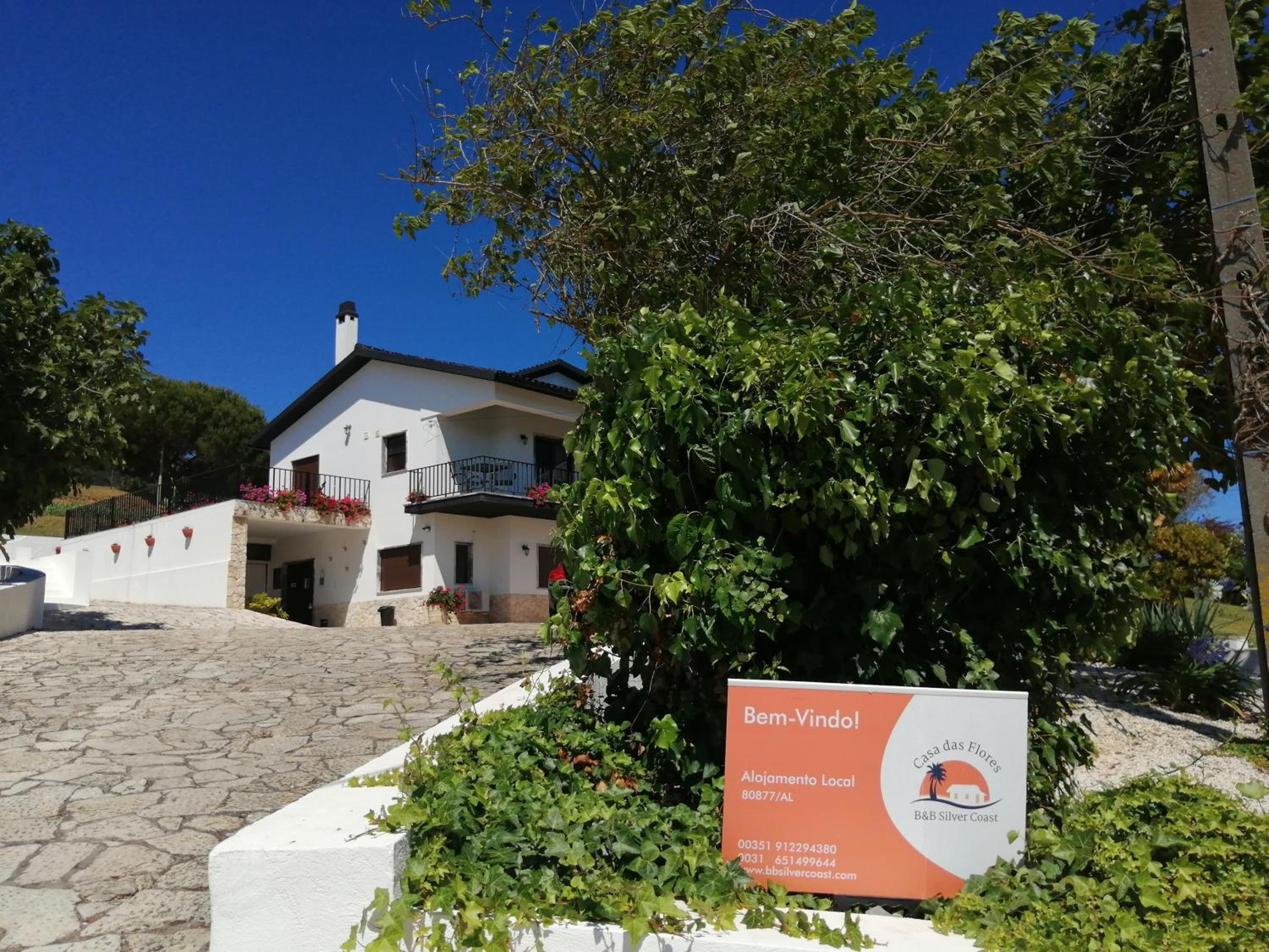 BB Silvercoast Casa das Flores view 4