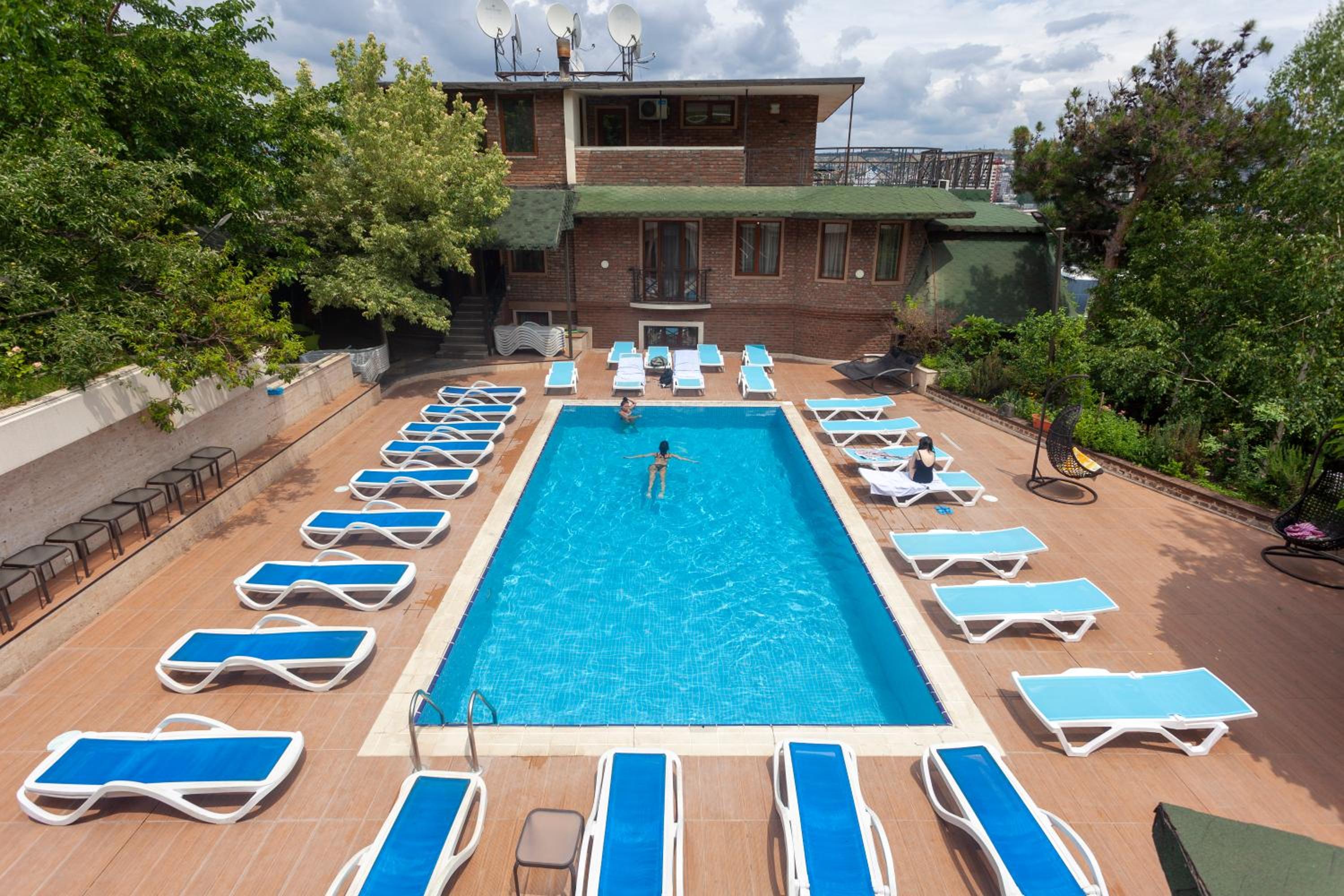 Hotel Beaumonde Garden