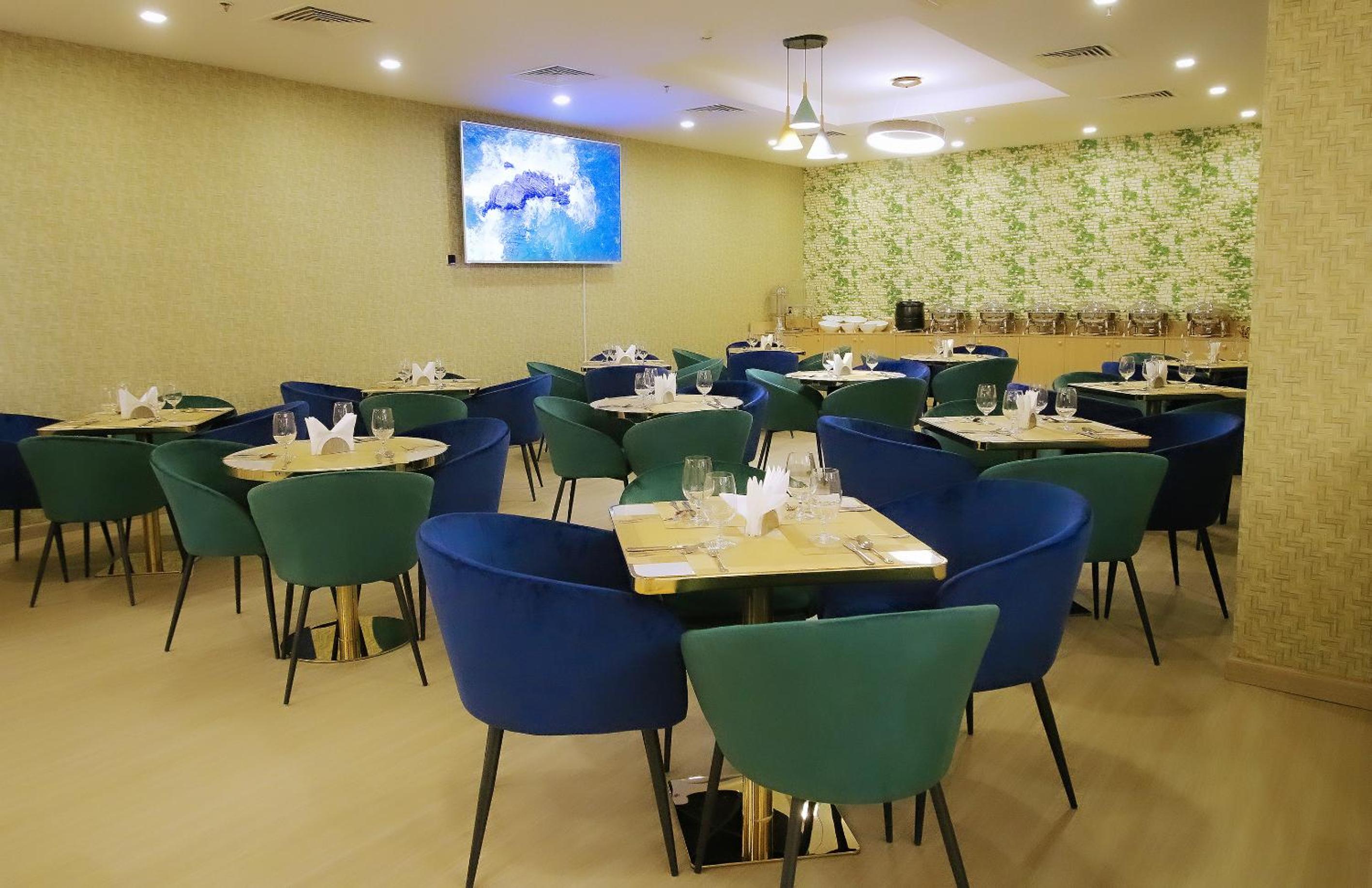 restaurant