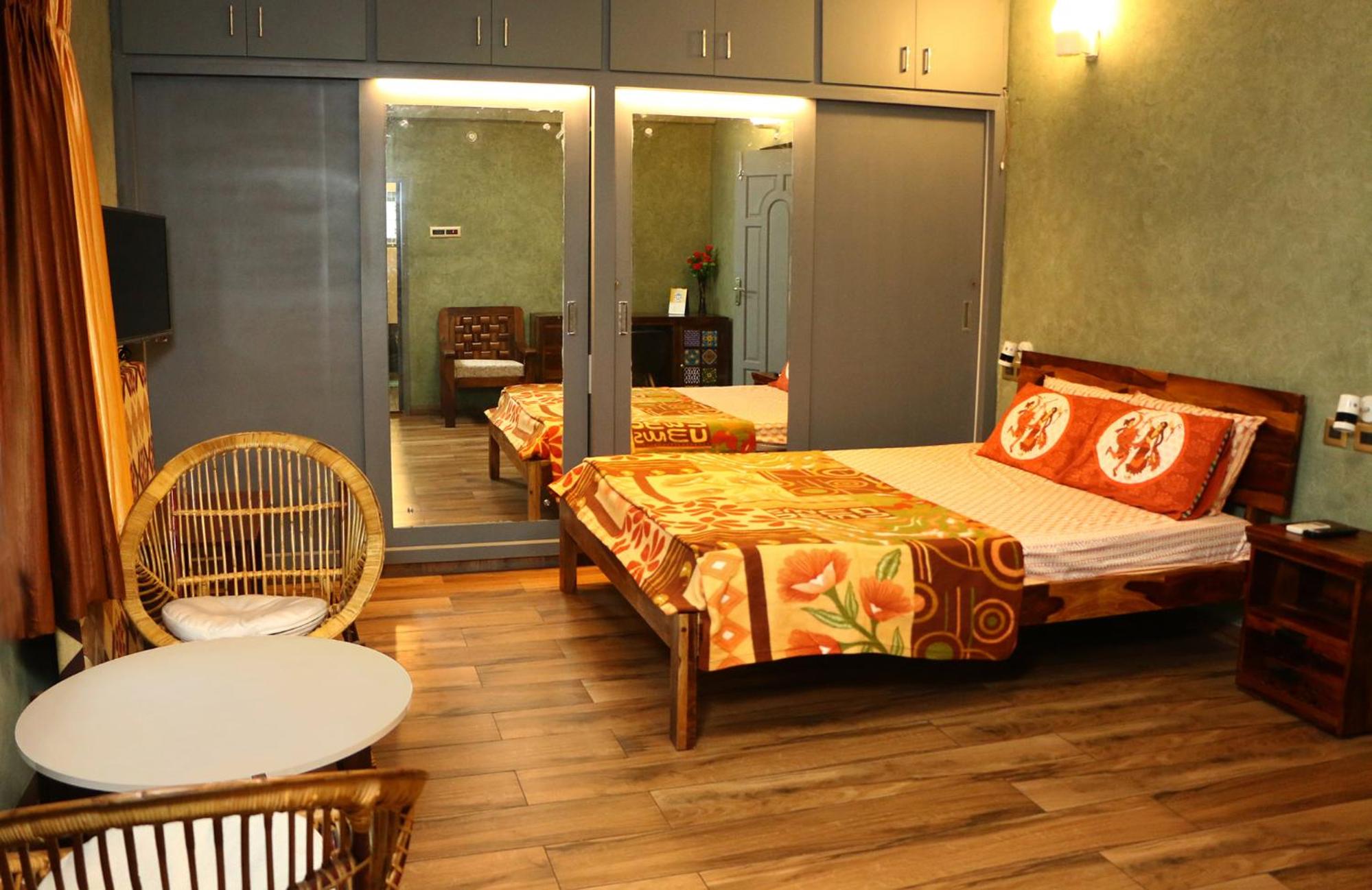 hotel room