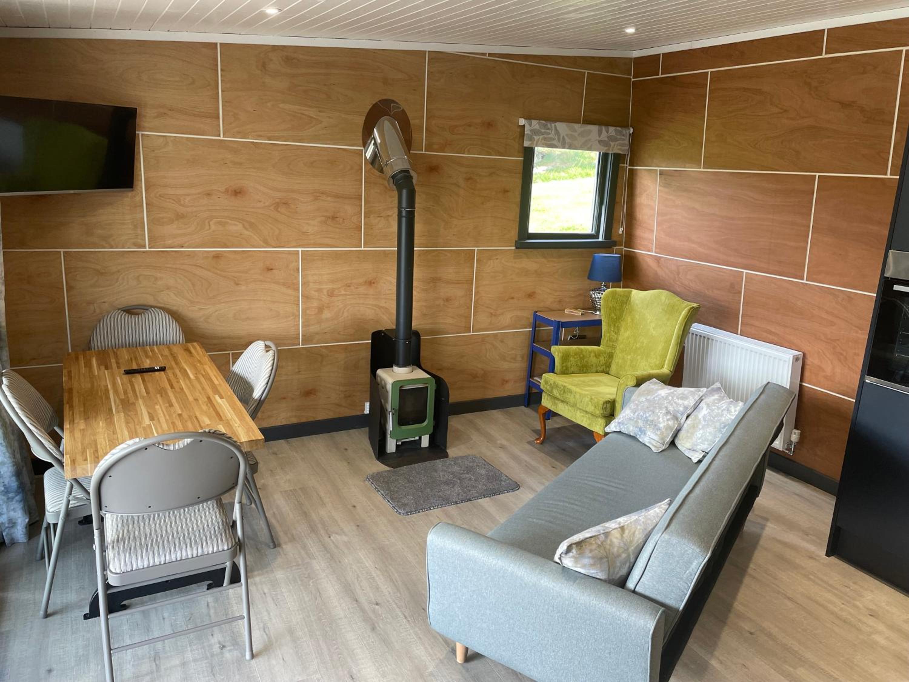 Famau Cabins Gwel Y mynudd view 2