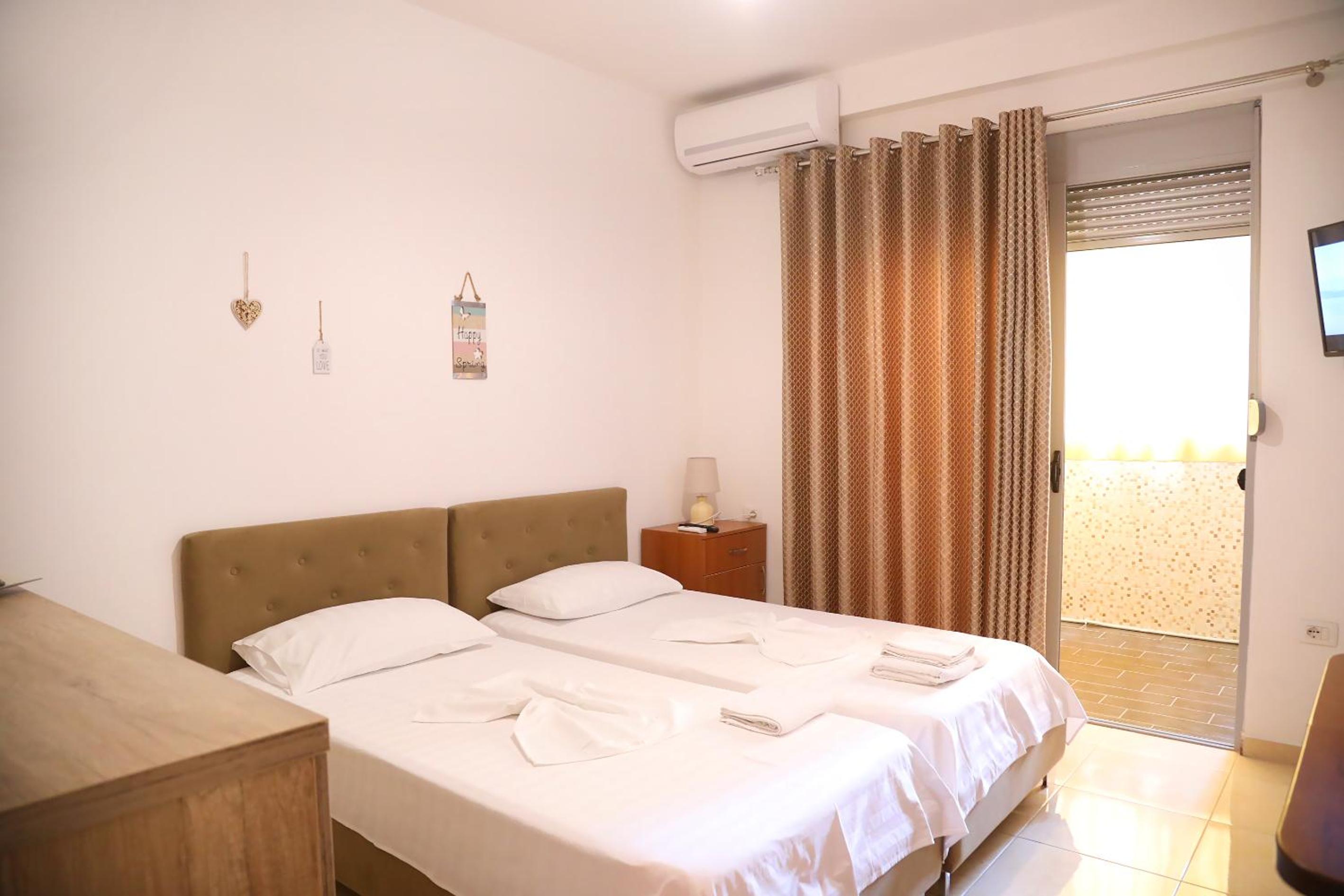 Juli appartament near the beach & the center of city