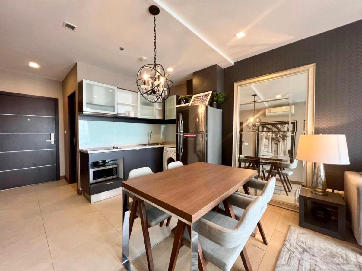 ASTRA 2 BEDROOM B1102 CONDO BY PING view 4