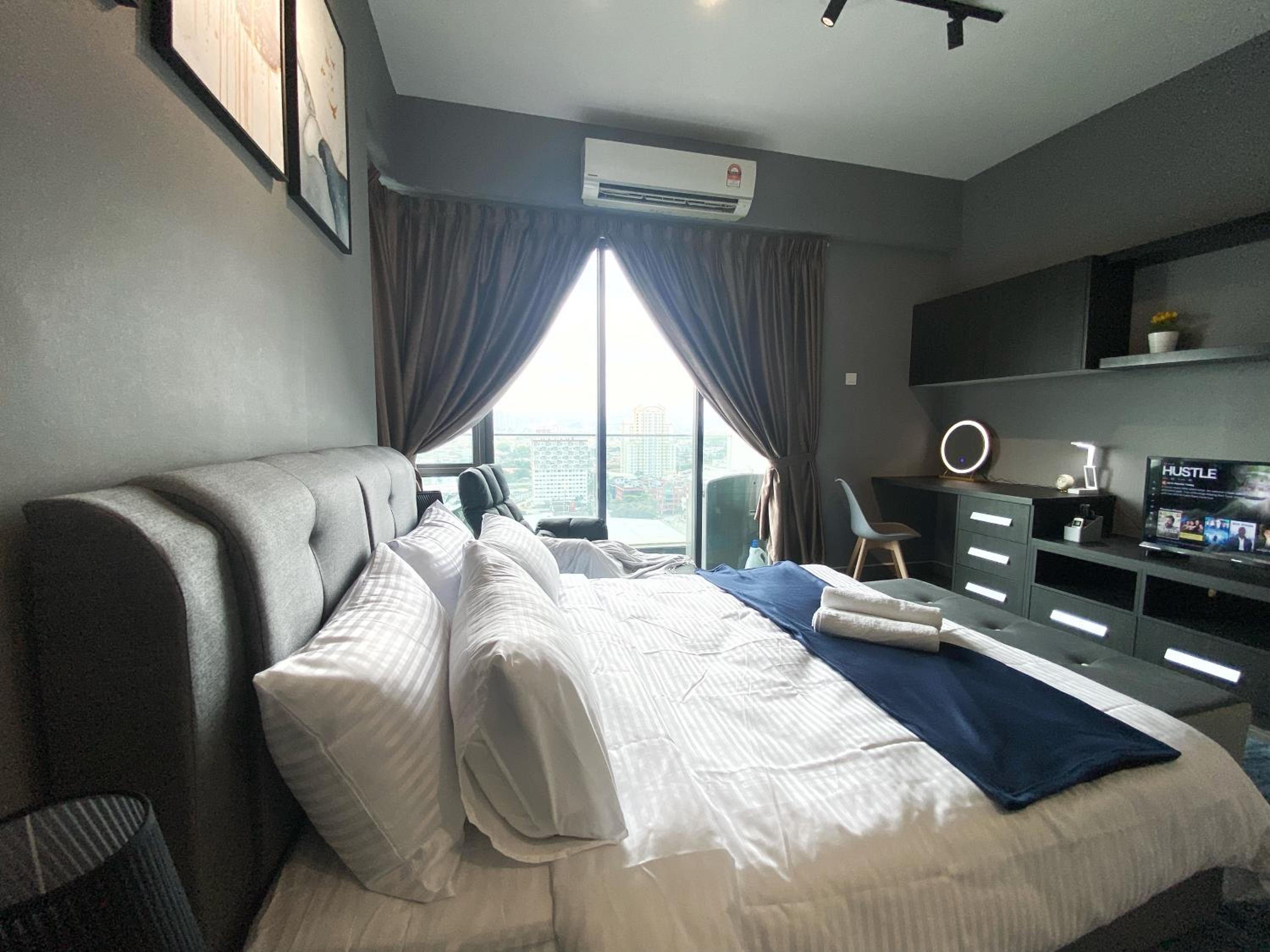 Lily & Loft - The Grand Sofo, Petaling Jaya
