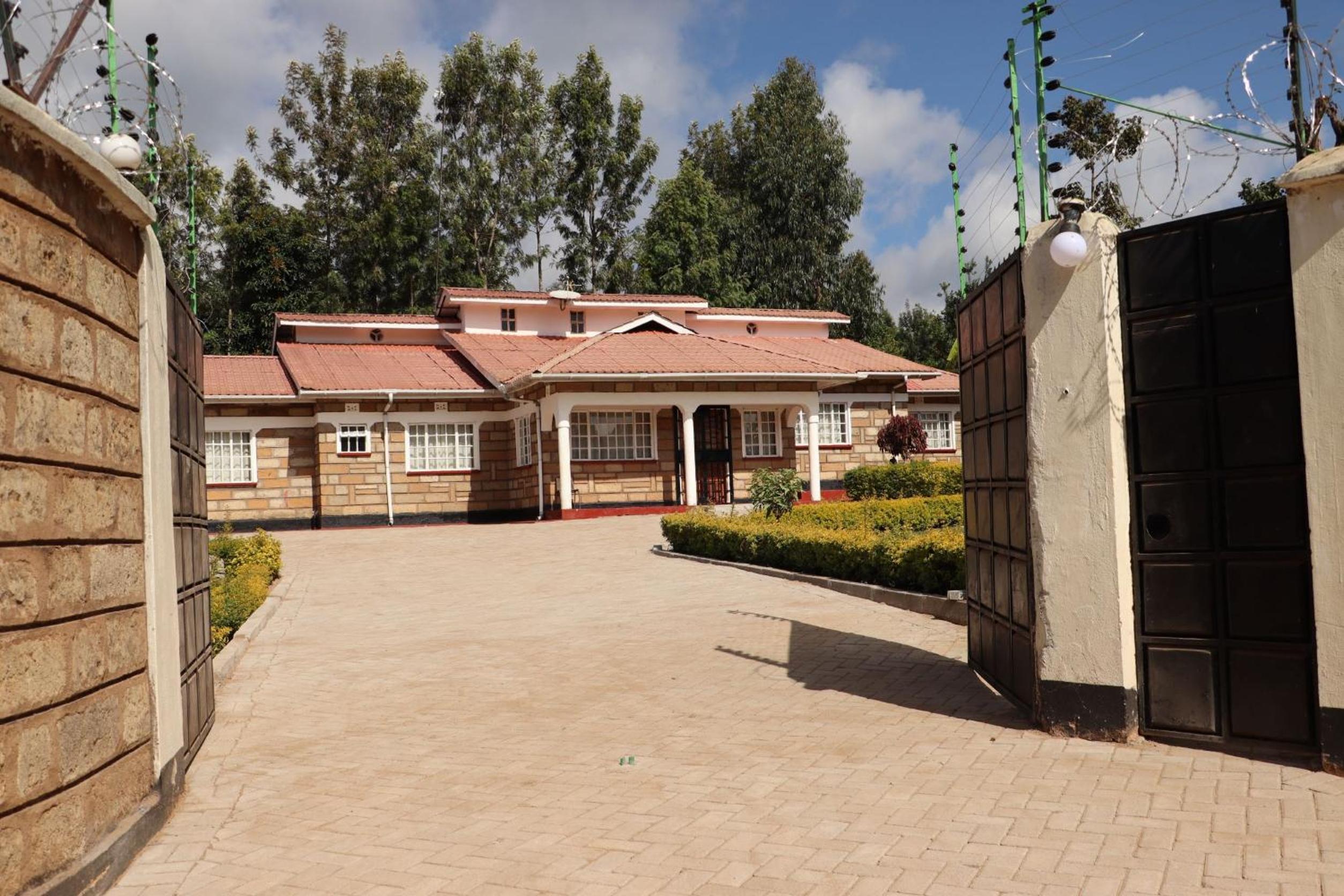 The Meru Manor view 3