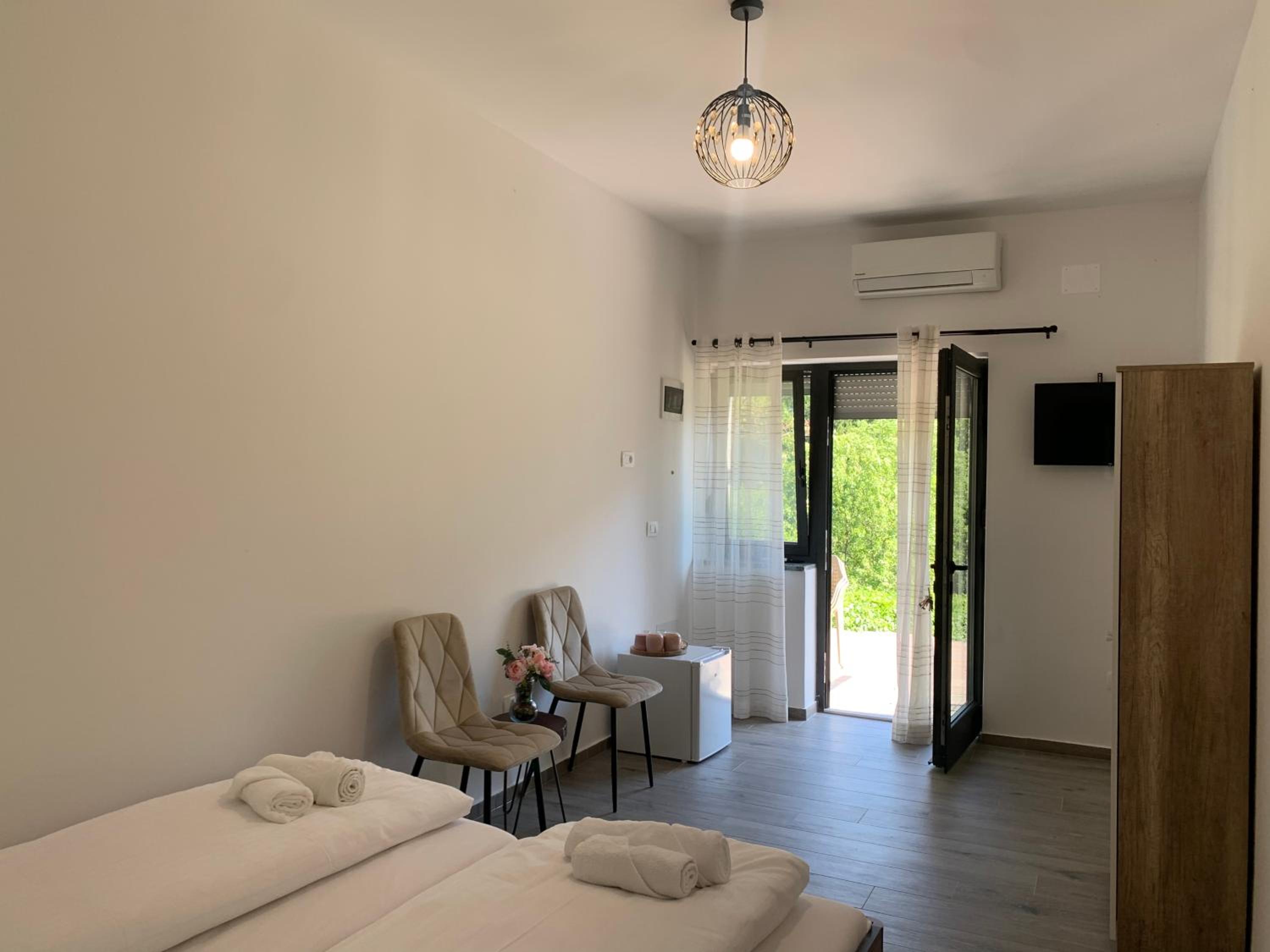 Panorama rooms view 5