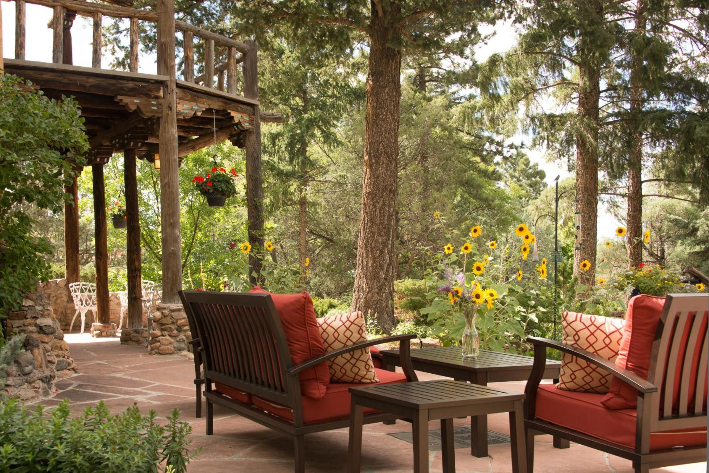 Inn of the Turquoise Bear