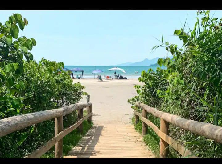 Refúgio Praia Lagoinha Ubatuba-SP Condomínio Samola apto 07