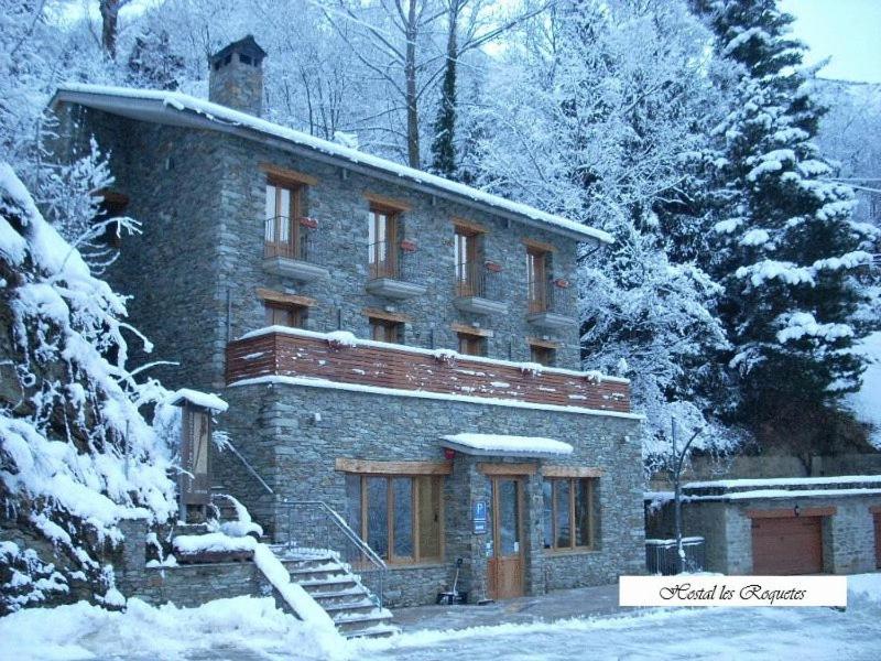 Hostal Les Roquetes view 4