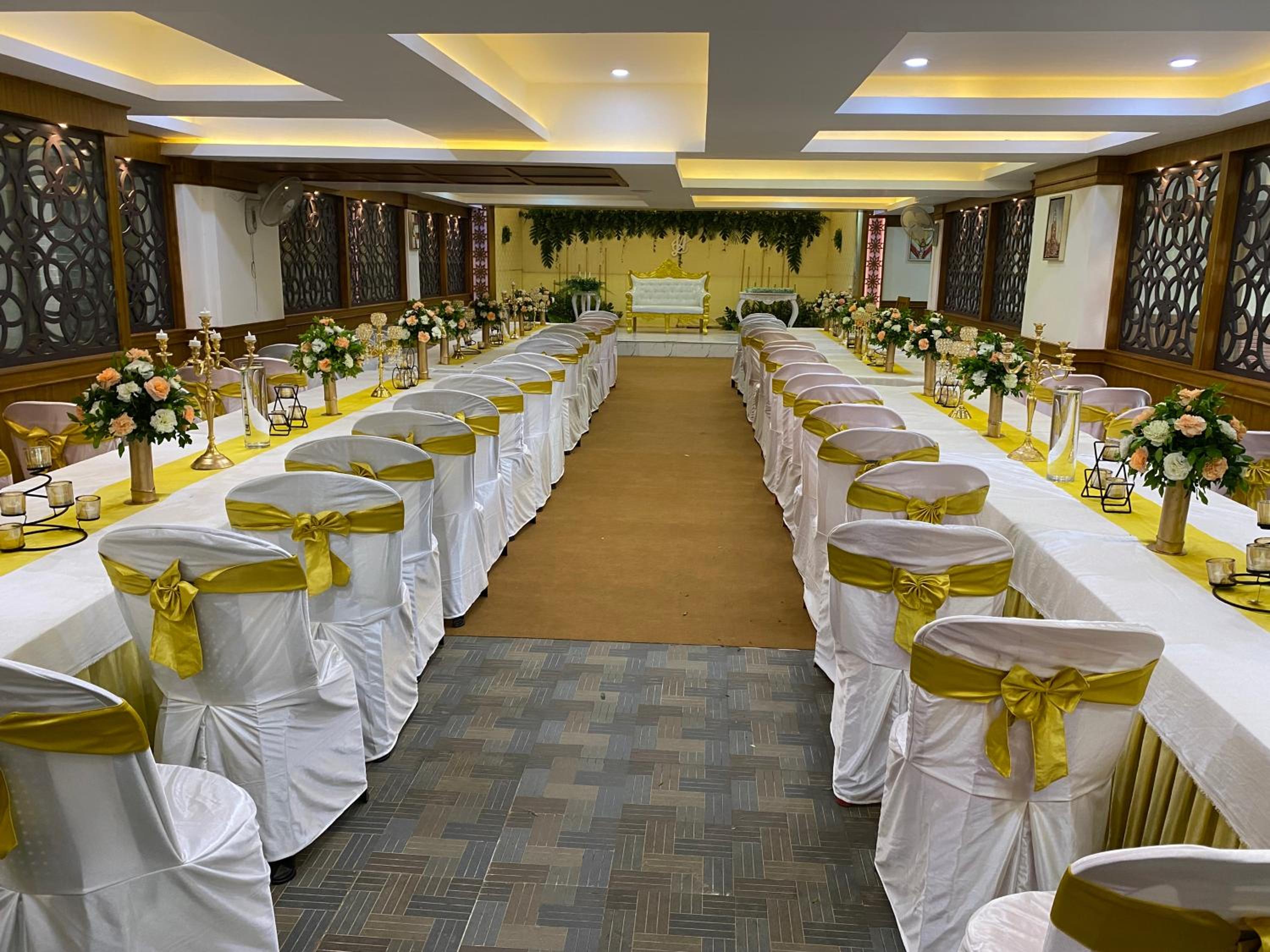Utsavam Hotel Apartments view 4