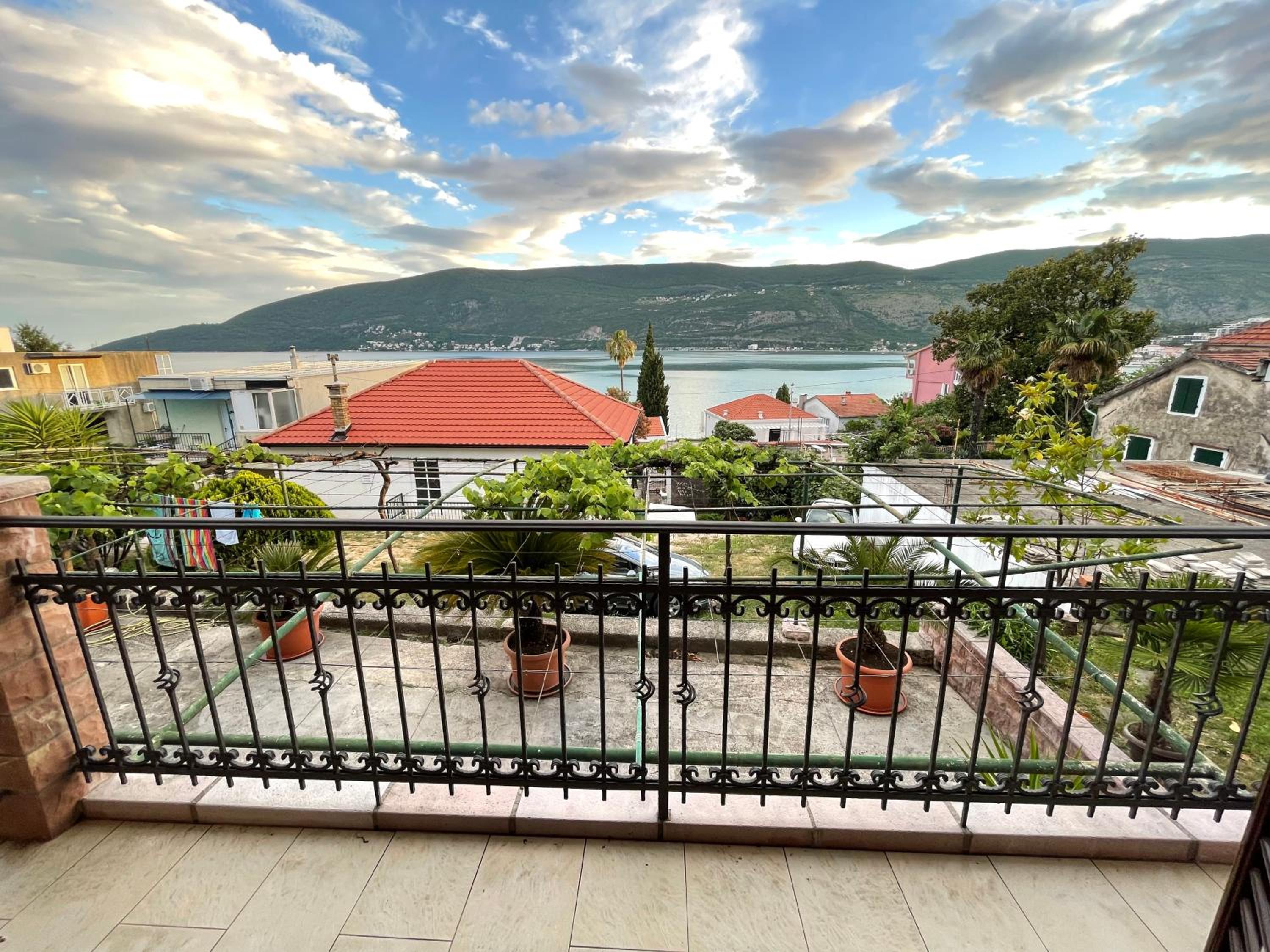 Apartman Maki view 4