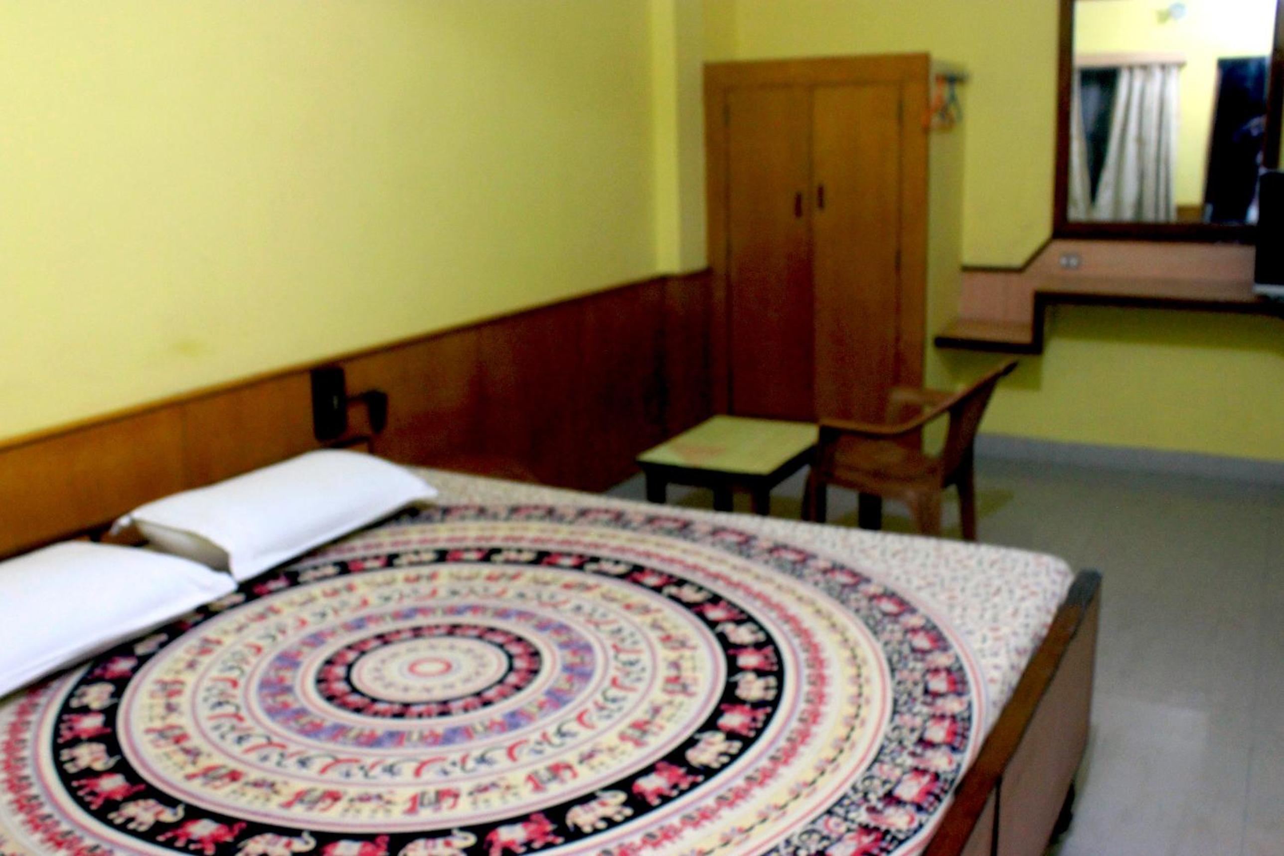 Vinodhara Guest House