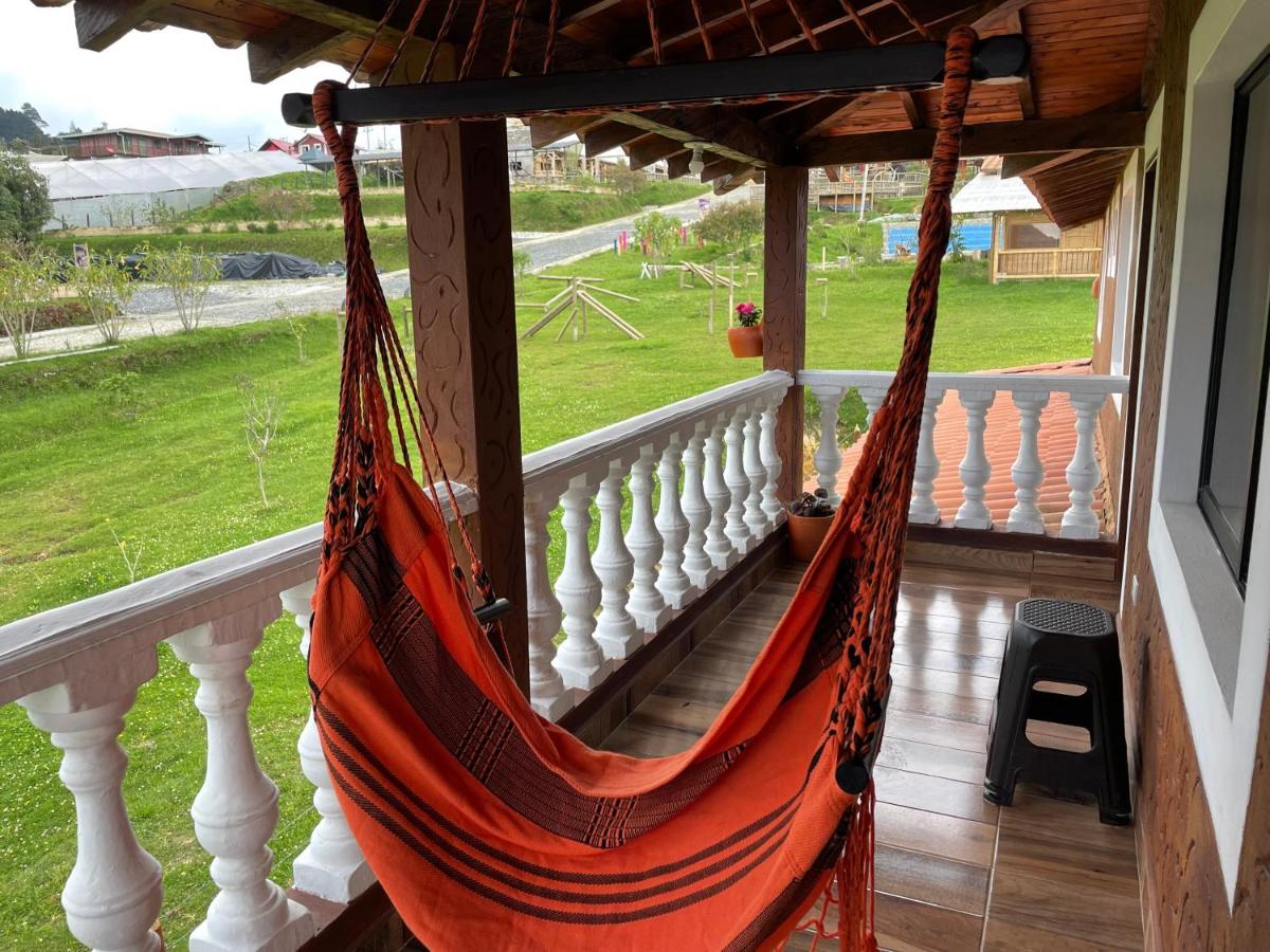 Finca vista verde hostal mágico!