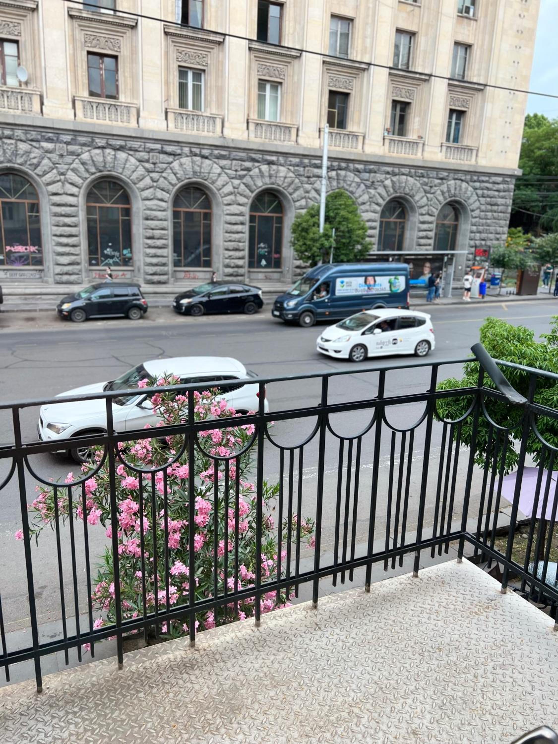 Comfort Holiday In Tbilisi view 4