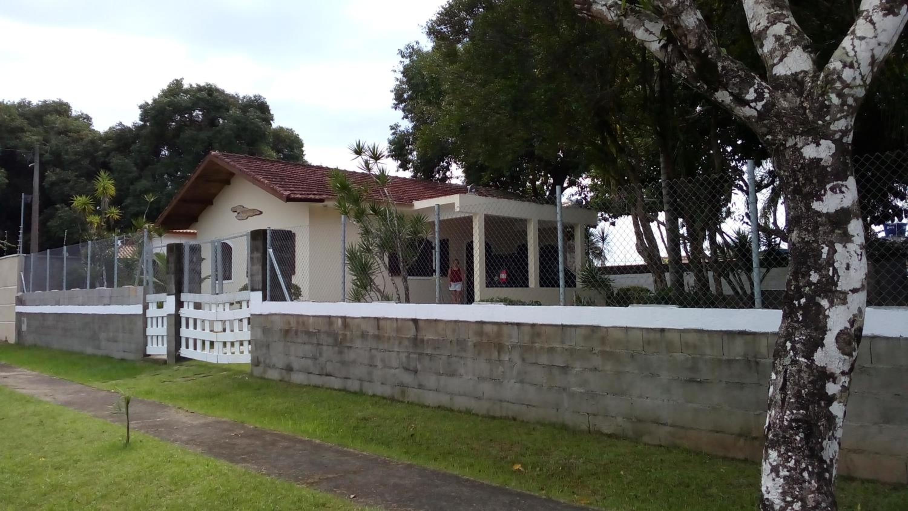 PERUÍBE - Recanto José de Anchieta - A 500 metros da Praia -
