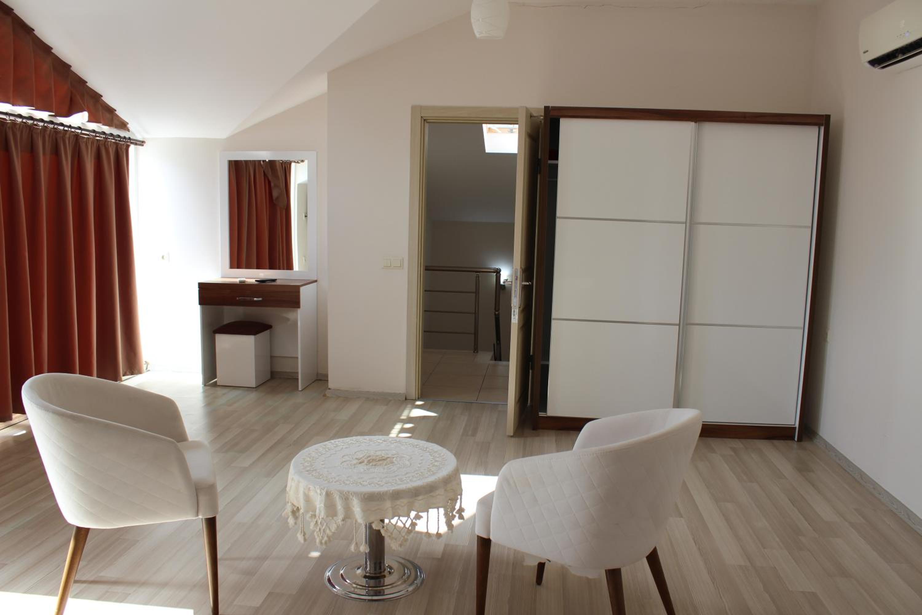 Tebriz Apart - Image 86