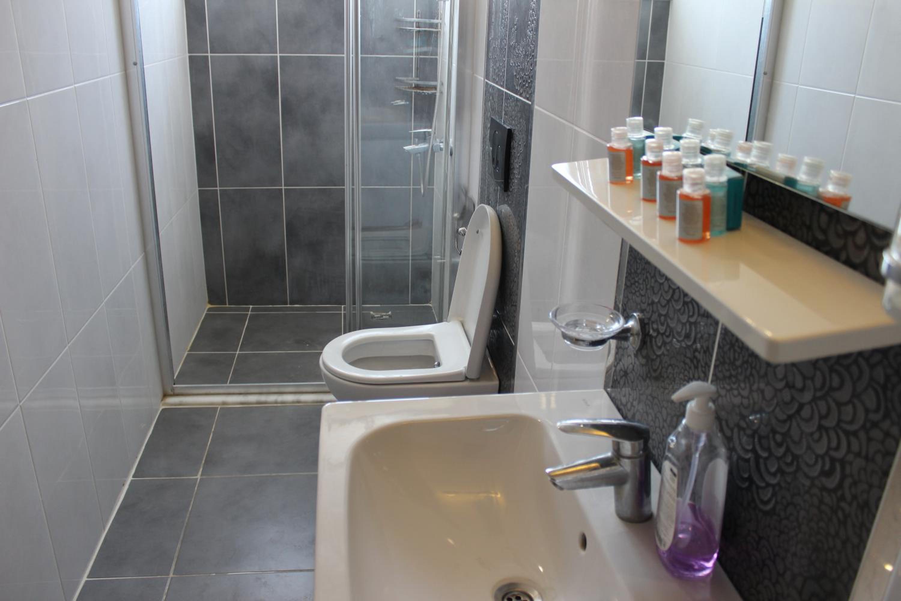 Tebriz Apart - Image 98