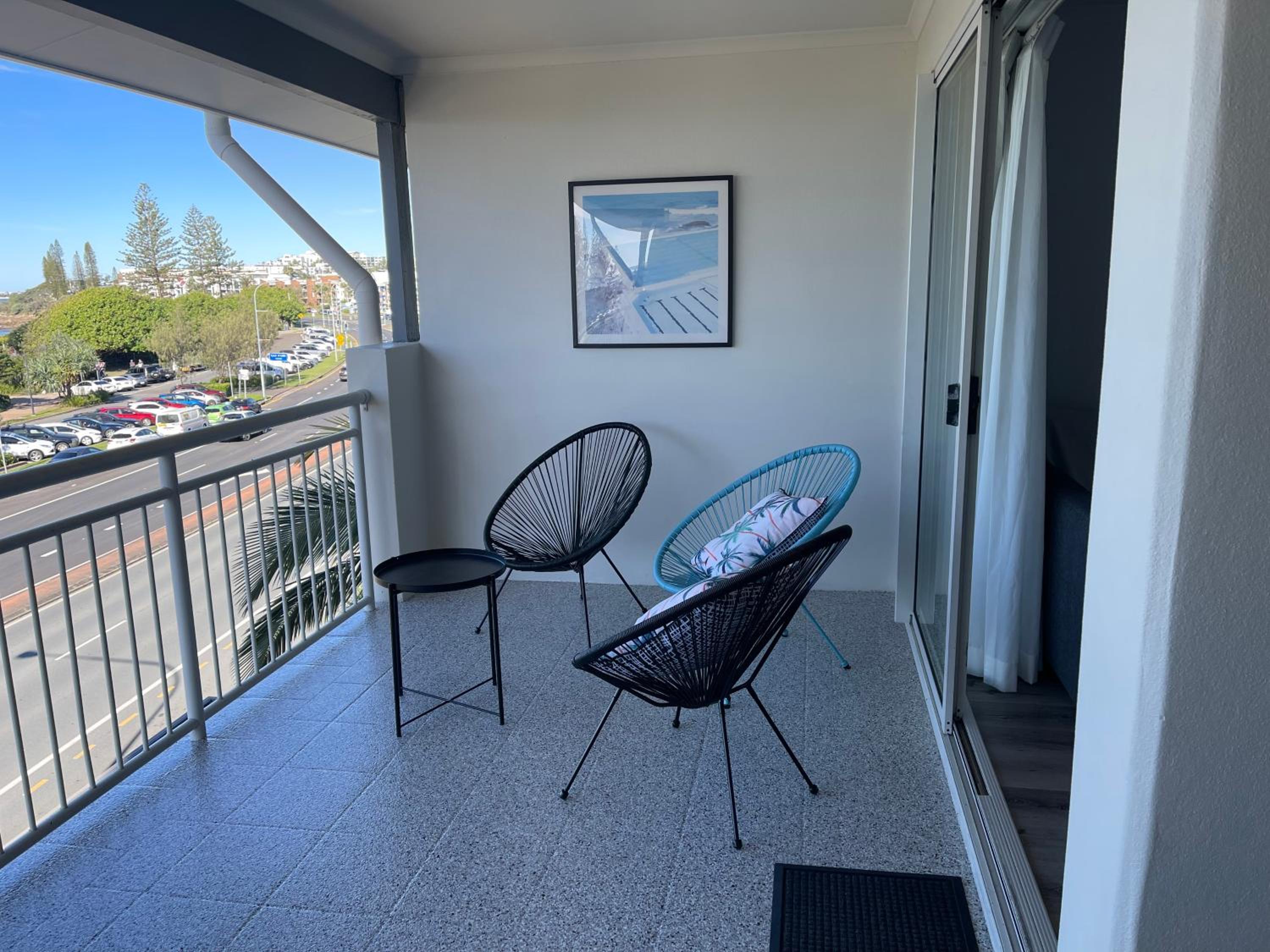 Ocean View - Alexandra Headlands Beachfront Unit