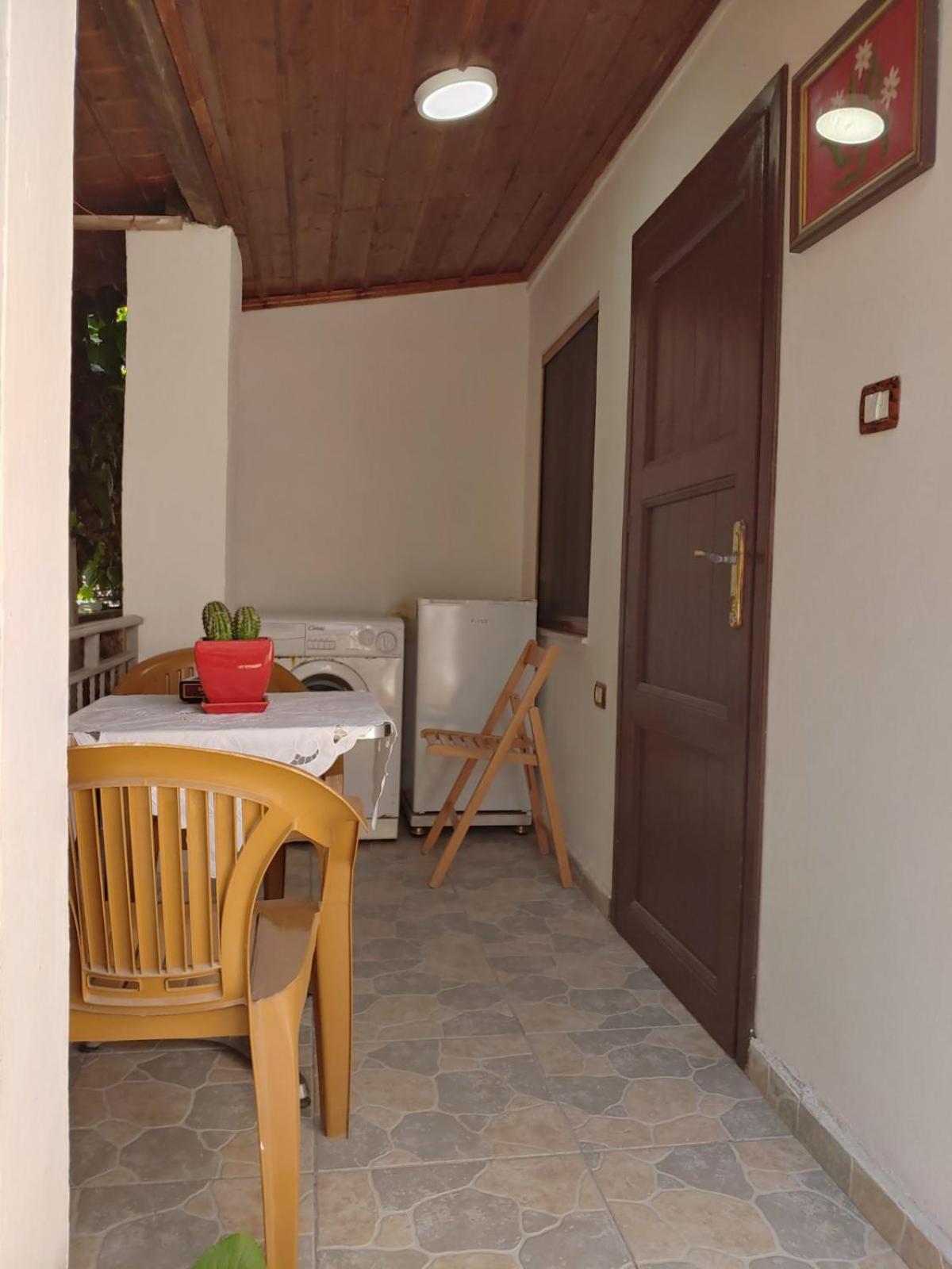 Tomor Shehu Guest House