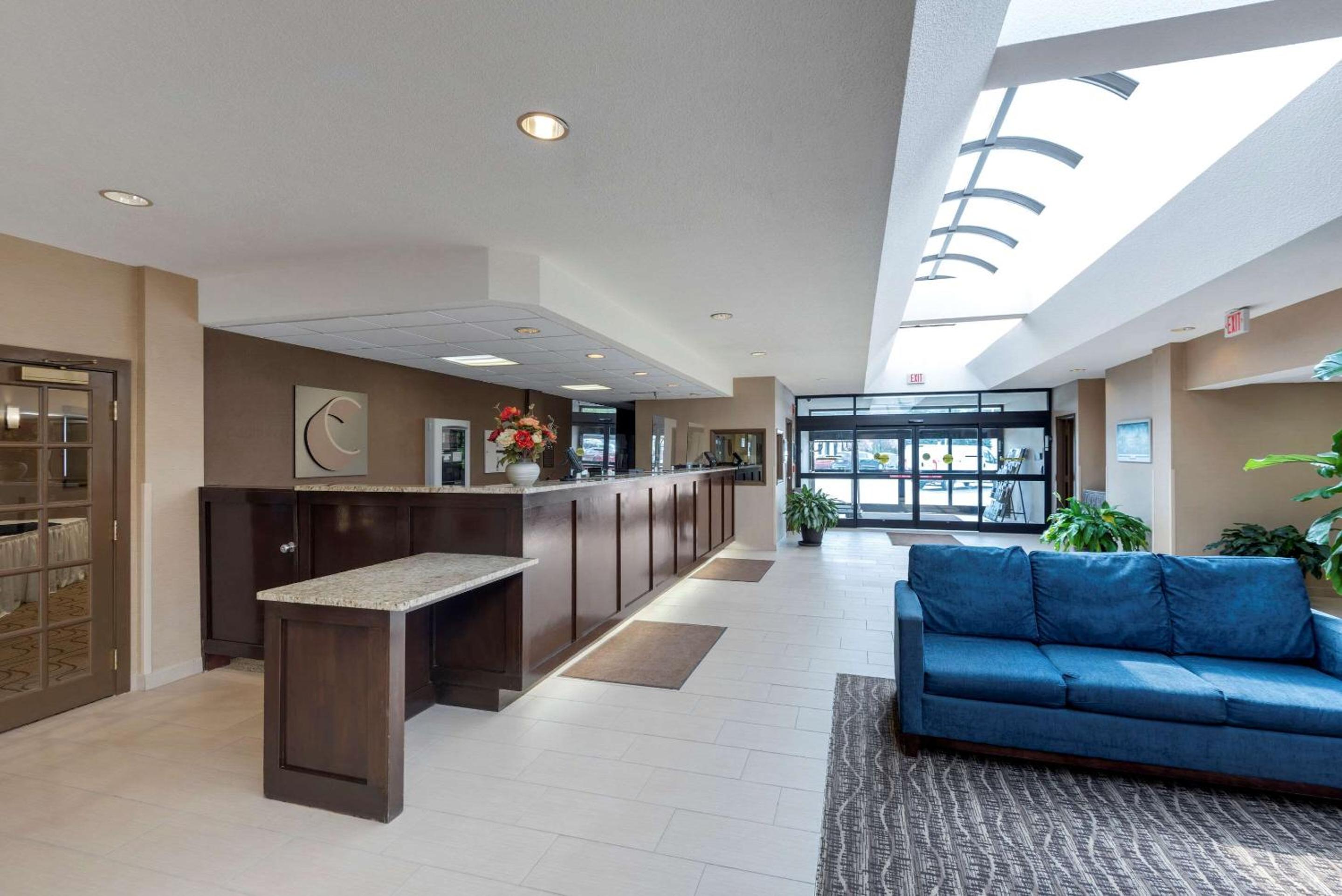 Comfort Inn The Pointe