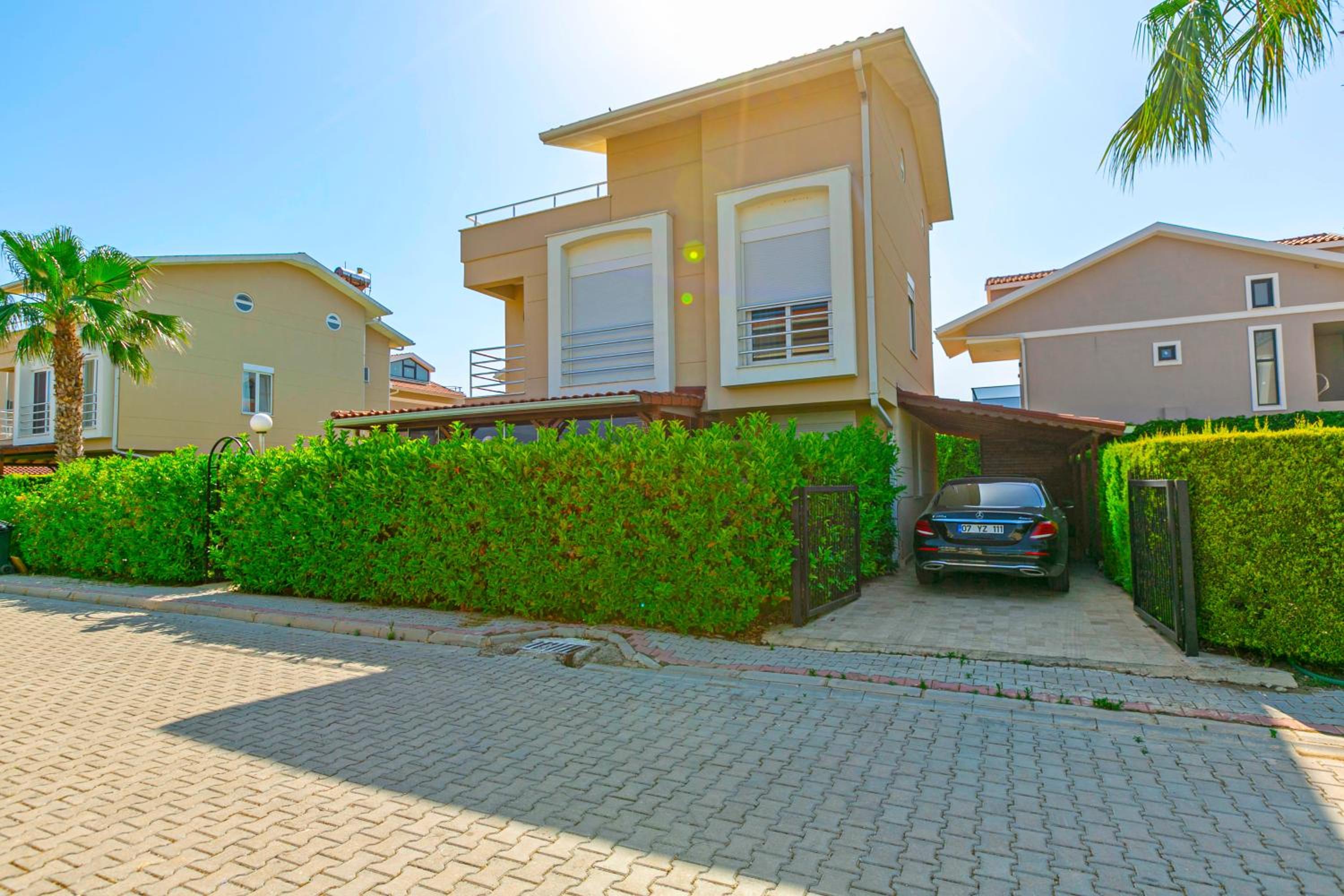 Paradise Town Villa Beltania view 2