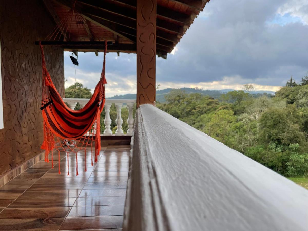 Finca vista verde hostal mágico!
