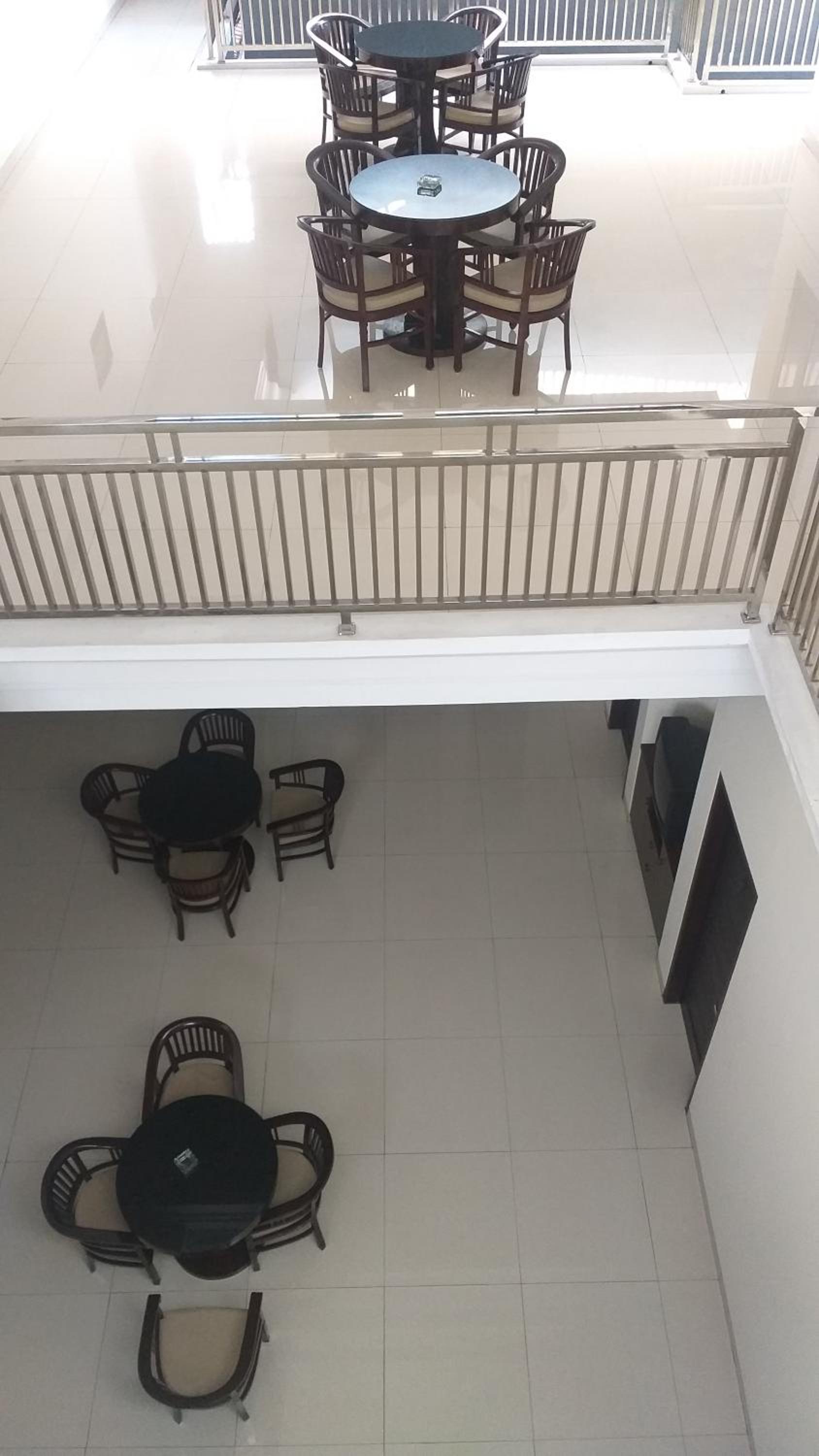 Omah Watu Homestay