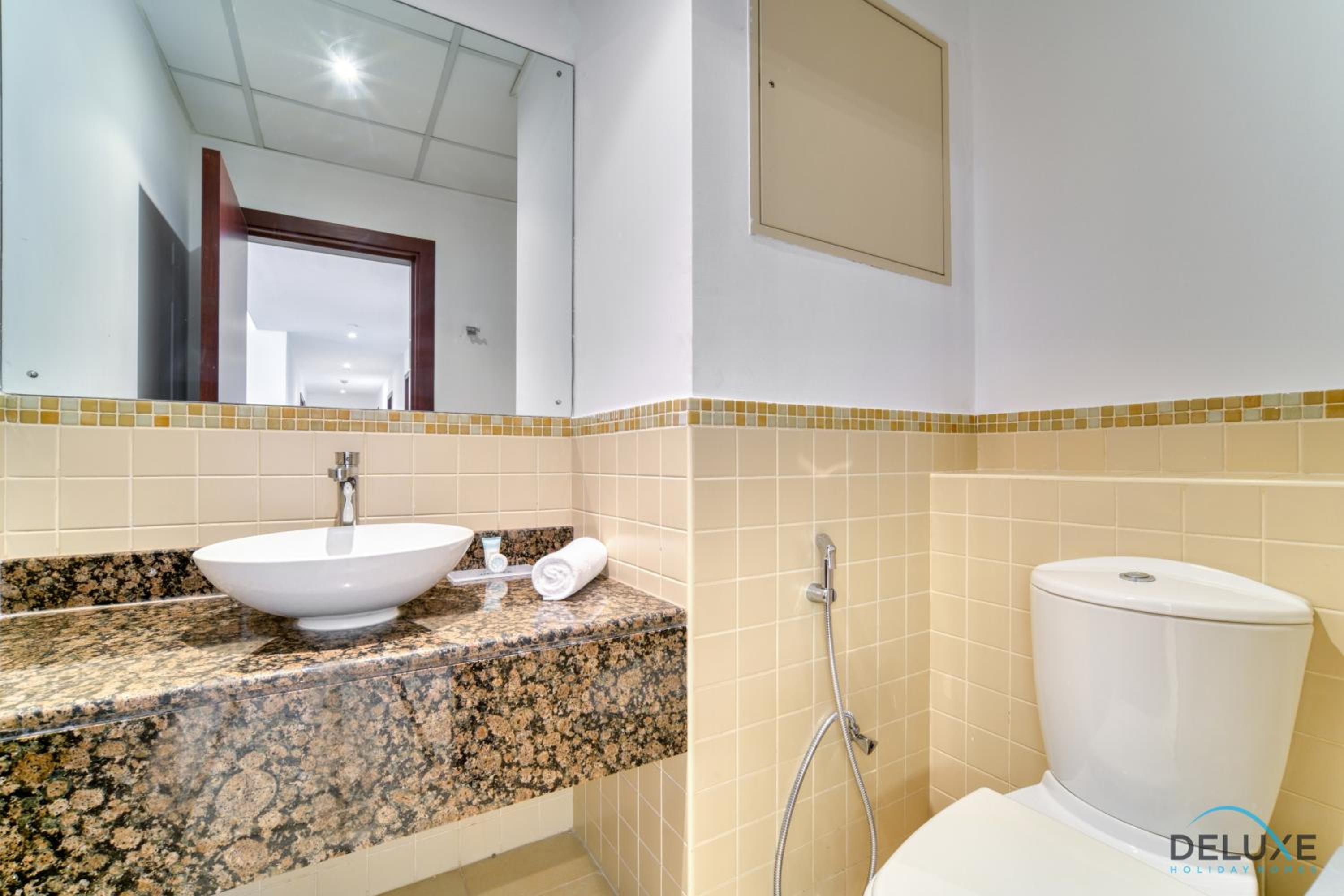 Impeccable 2BR at Bahar 2 JBR by Deluxe Holiday Homes