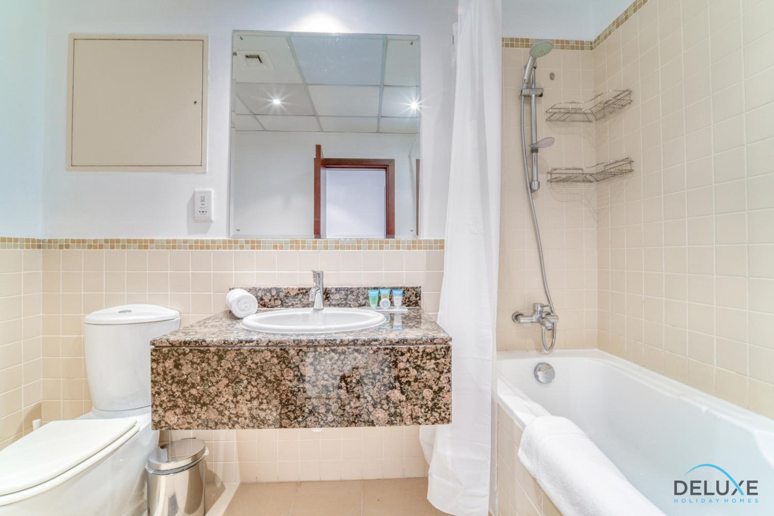 Impeccable 2BR at Bahar 2 JBR by Deluxe Holiday Homes — Dubai photo 4