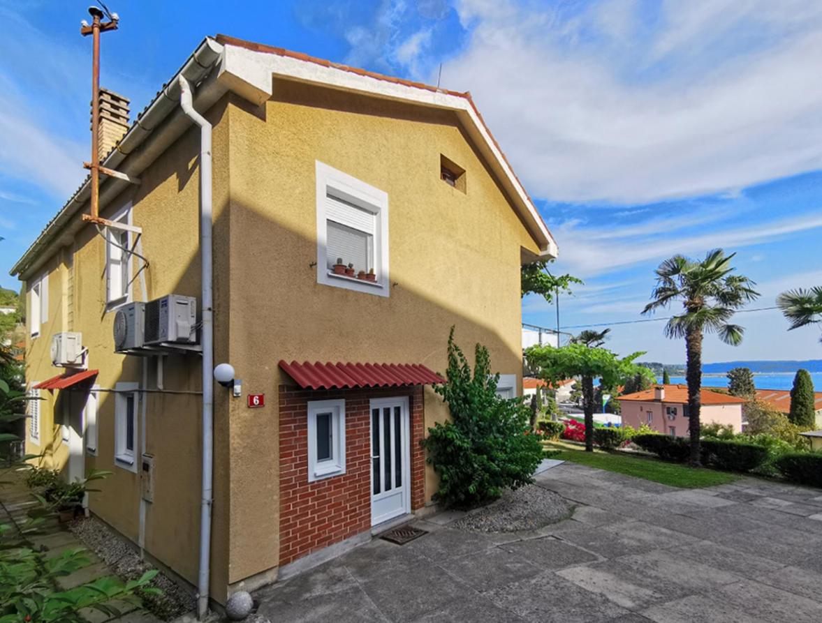 Apartments Nea