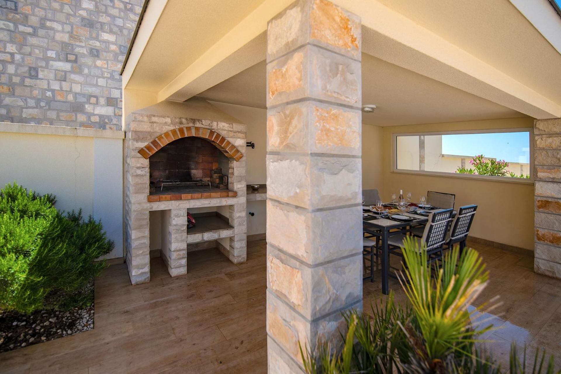 Luxury Villa Miriam with private pool and jet pool near Dubrovnik