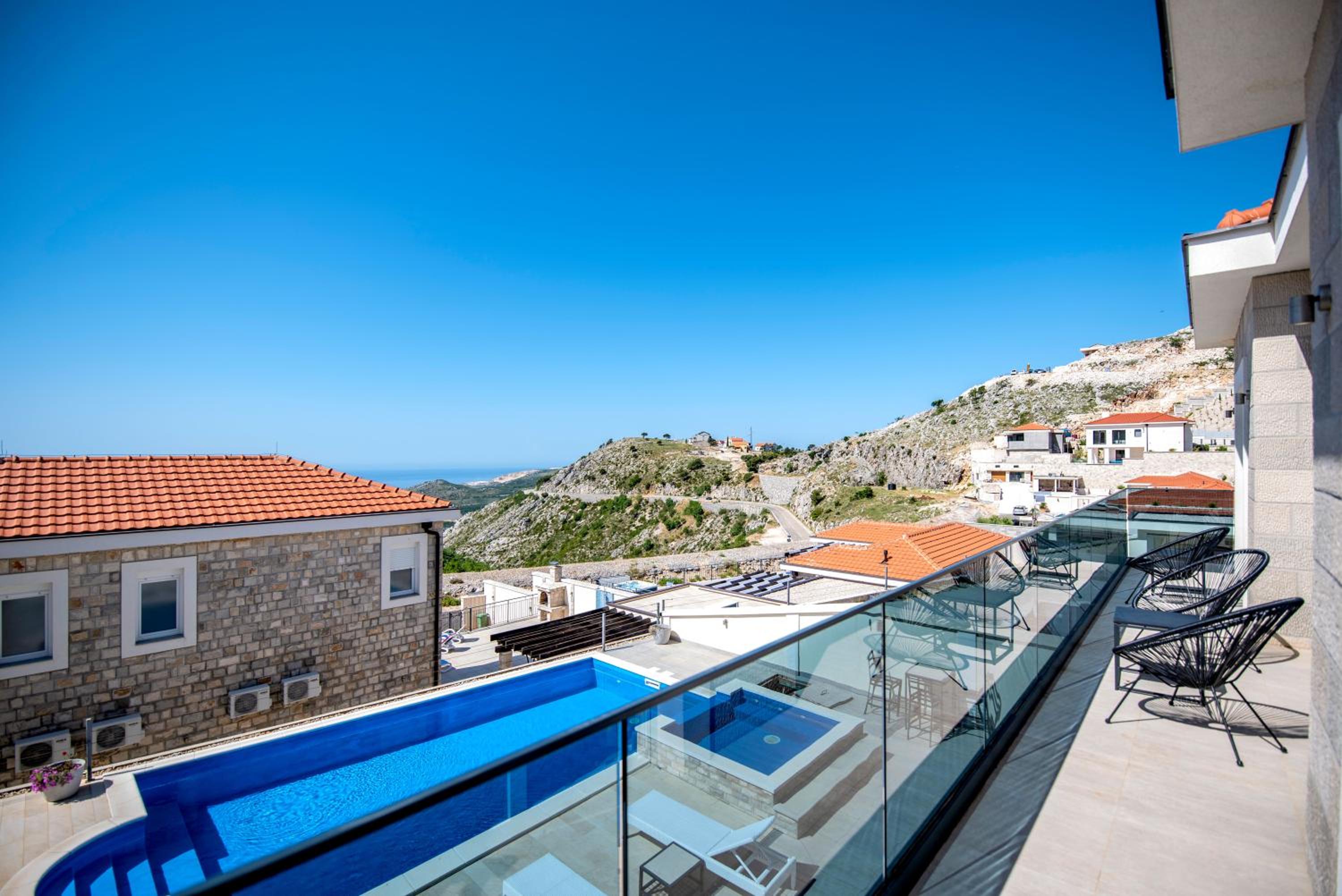 Luxury Villa Miriam with private pool and jet pool near Dubrovnik